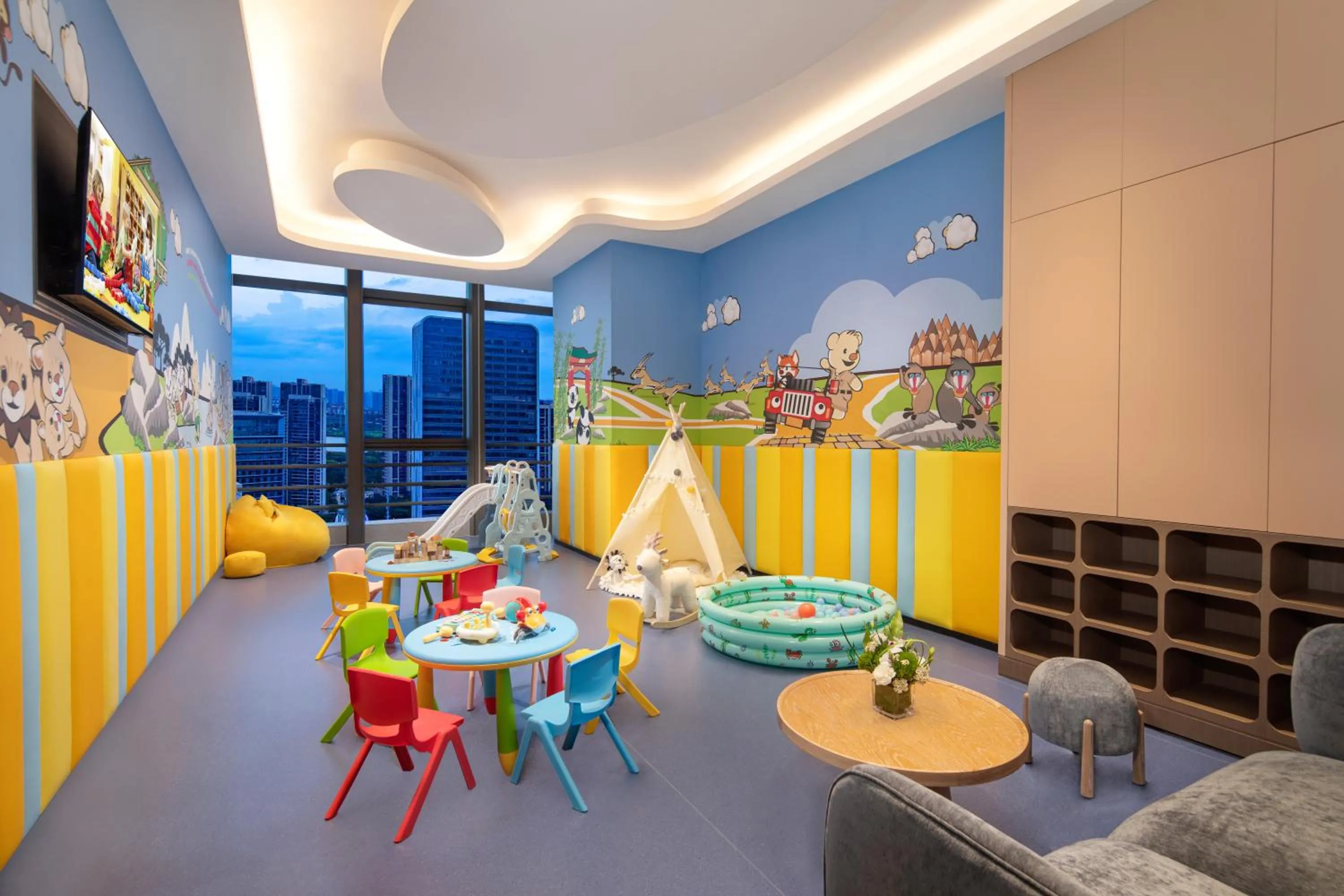 Children play ground in Ascott M-City Foshan