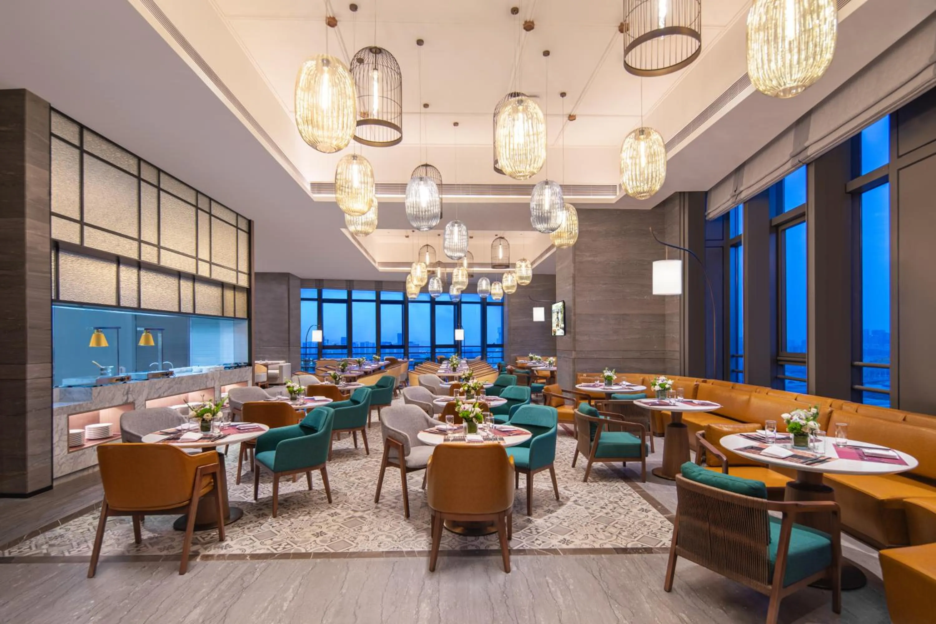 Restaurant/places to eat in Ascott M-City Foshan
