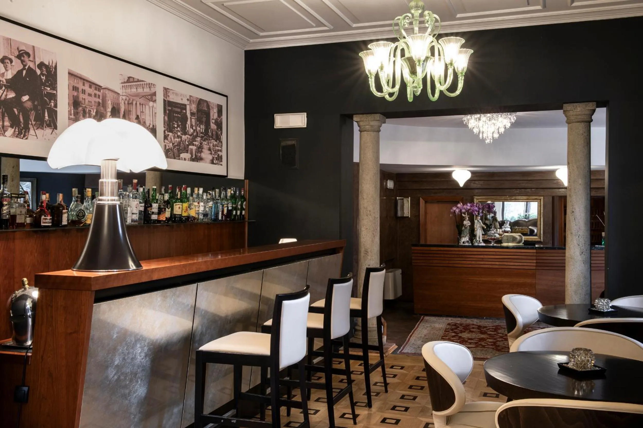 Lounge or bar in Albergo Celide