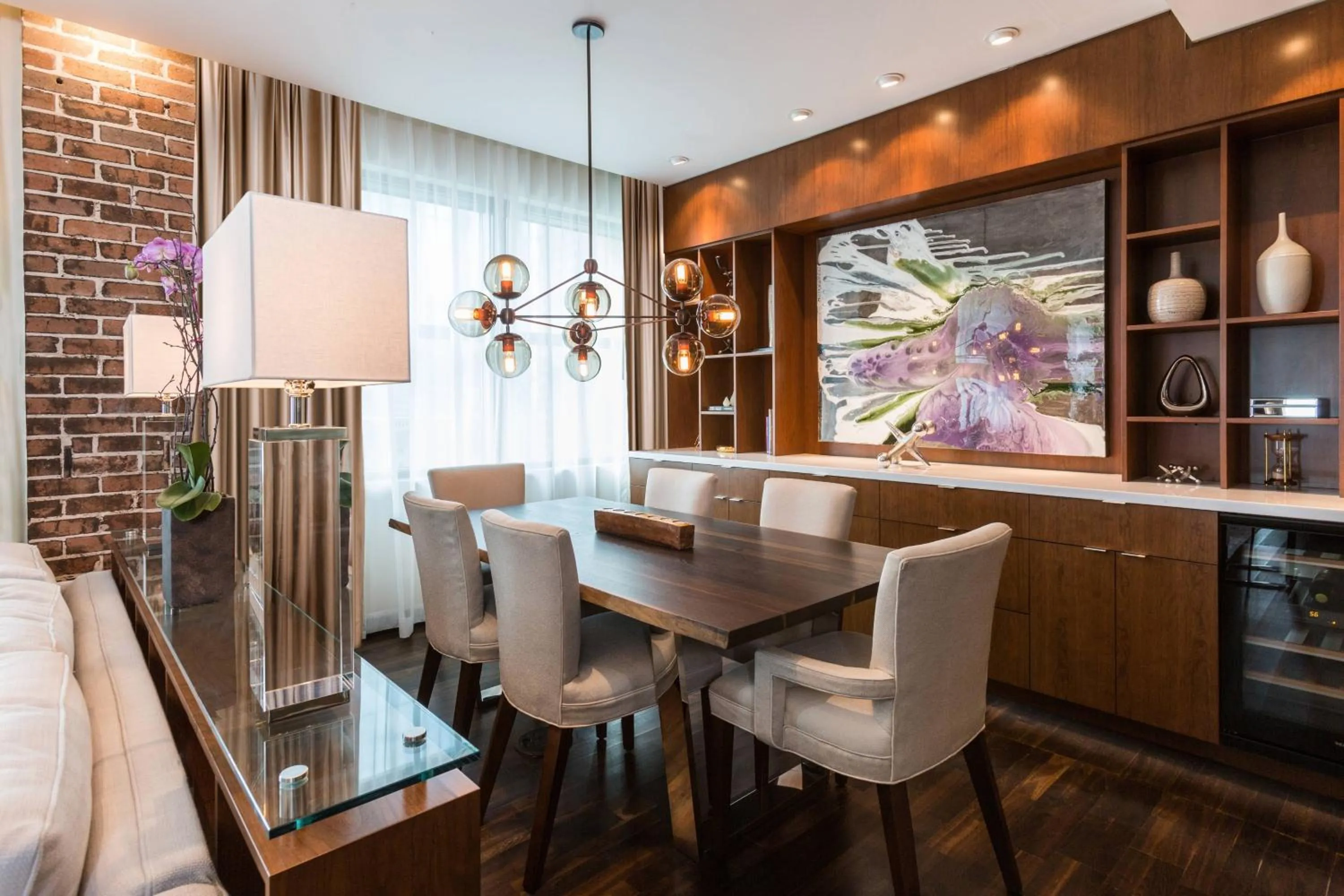 Photo of the whole room in JW Marriott Houston Downtown