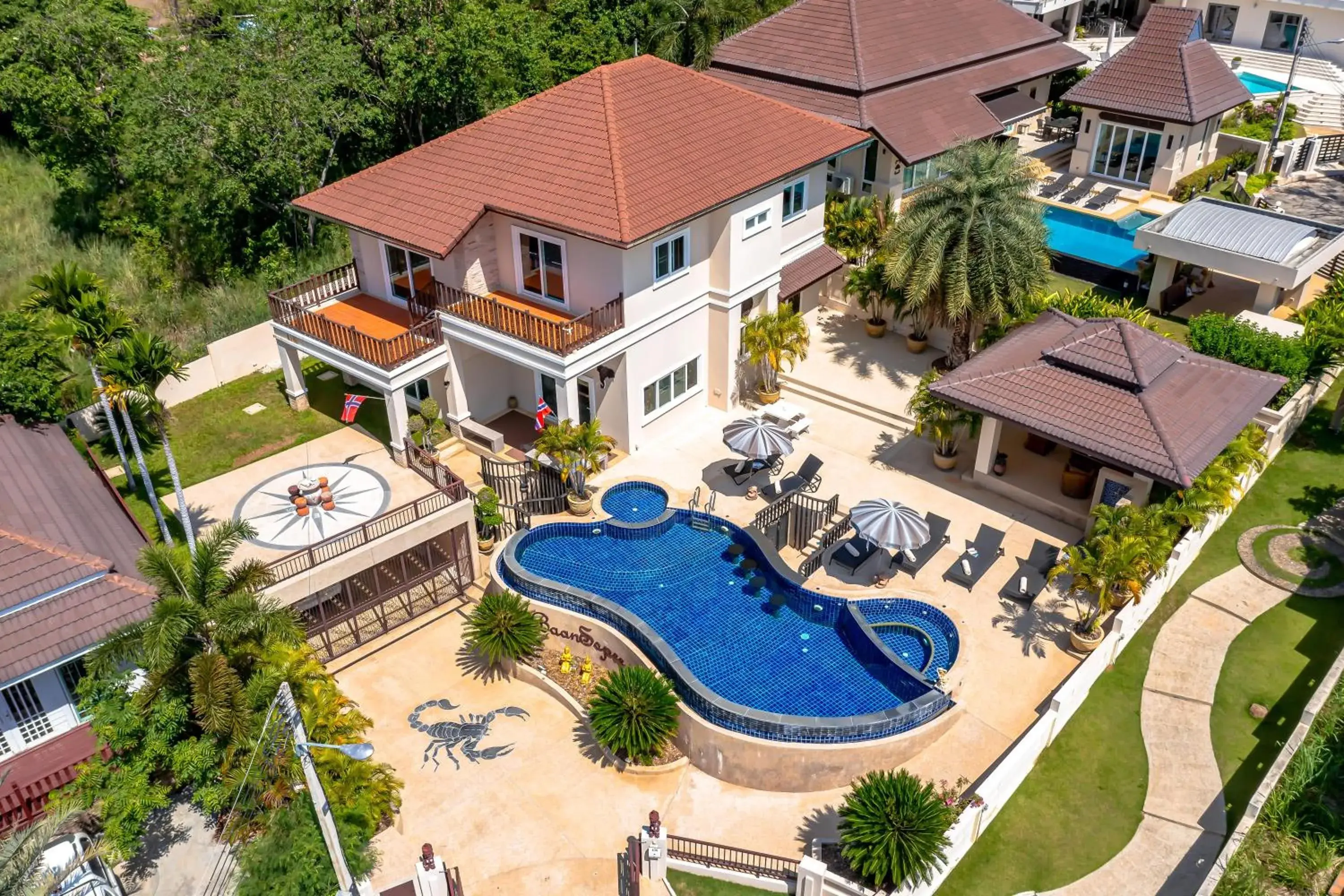 5 Bedroom Pool Villa Close To Town H5 5 Bedroom Pool Villa Close To Town H5