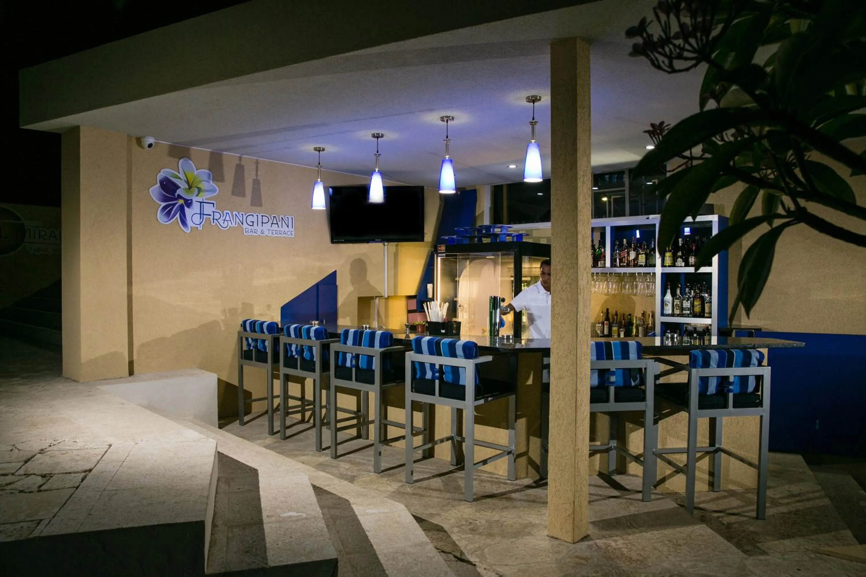 Lounge or bar in Blue Residences