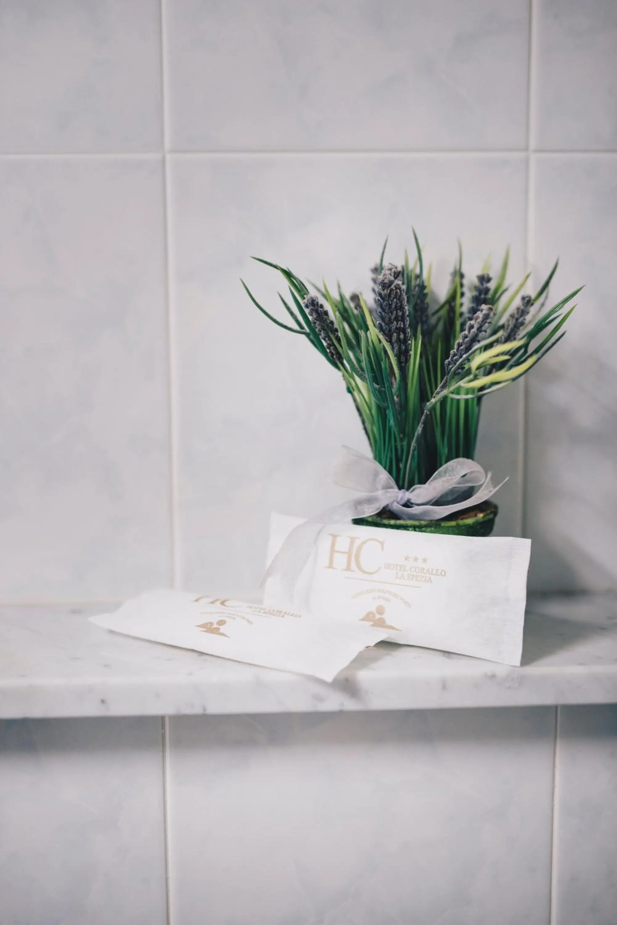 Bathroom in Hotel Corallo