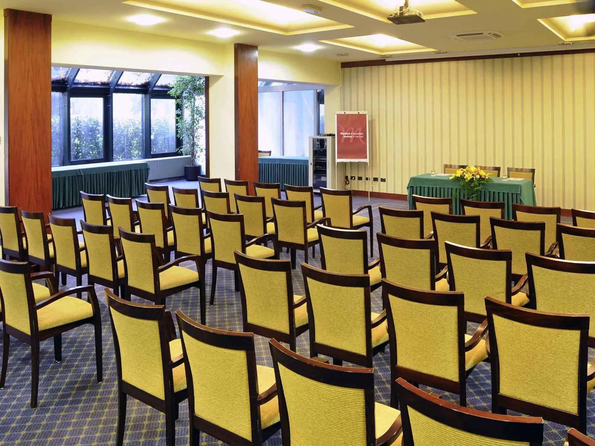 Meeting/conference room in Mercure Reggio Emilia Centro Astoria