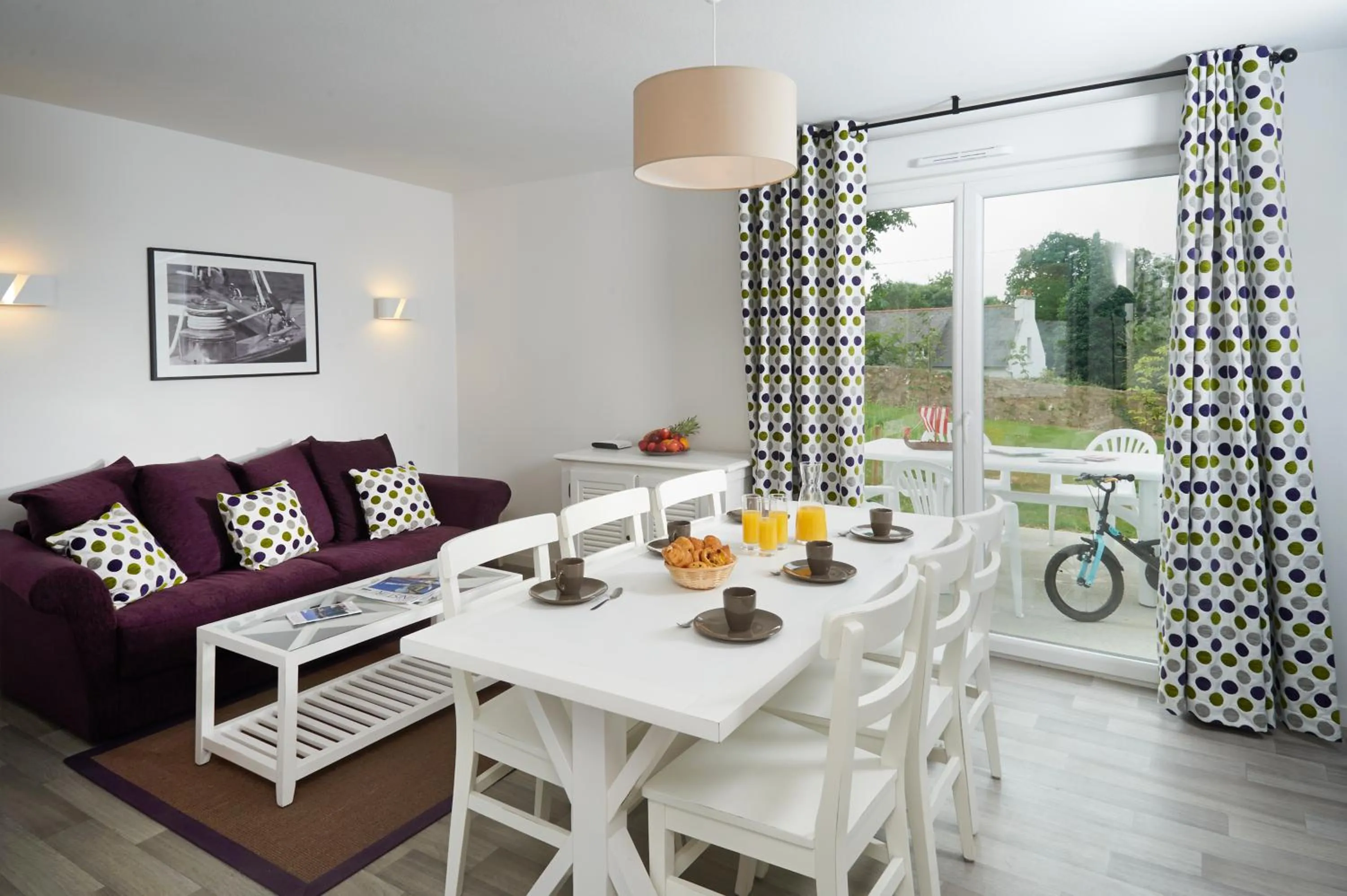 Balcony/Terrace in Terres de France Le Domaine de la Baie