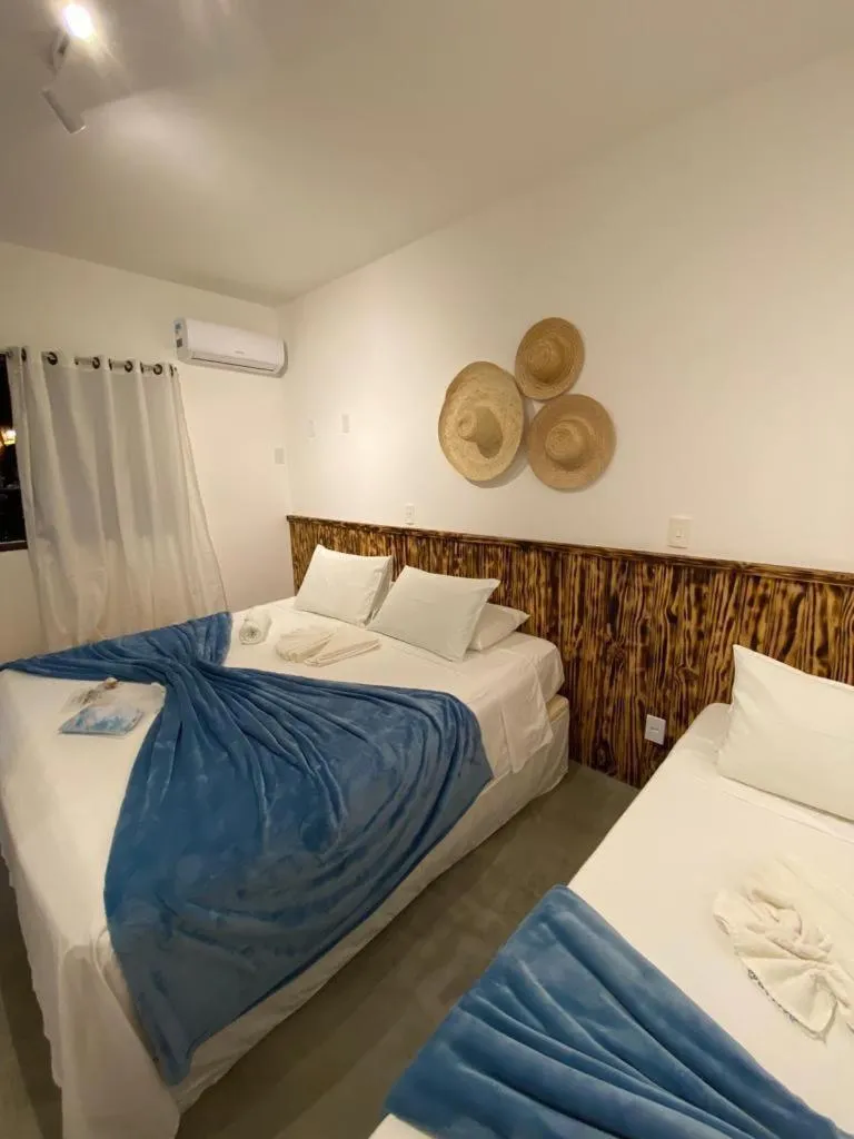 Photo of the whole room, Bed in Pousada o Casarão