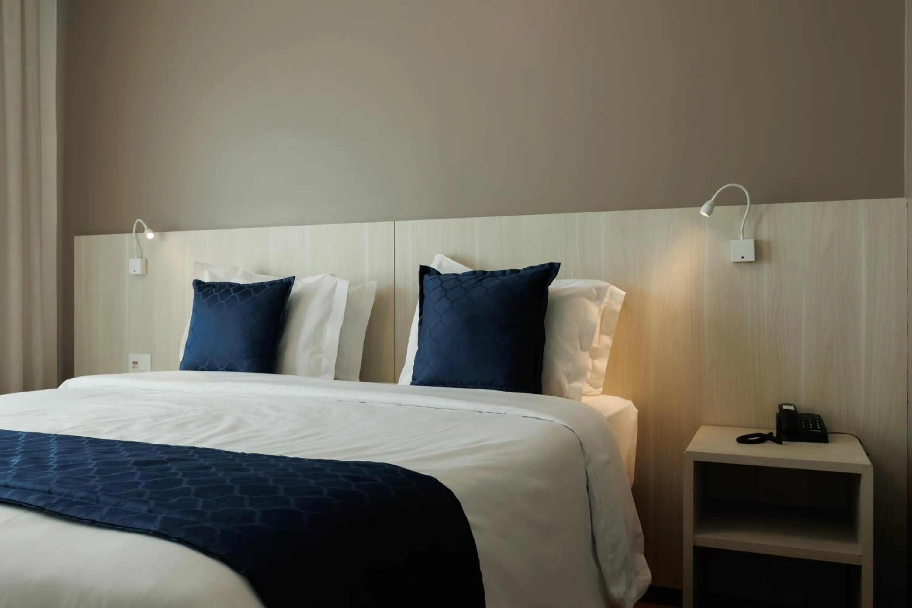 Bedroom, Bed in eSuites Belo Horizonte Minascasa