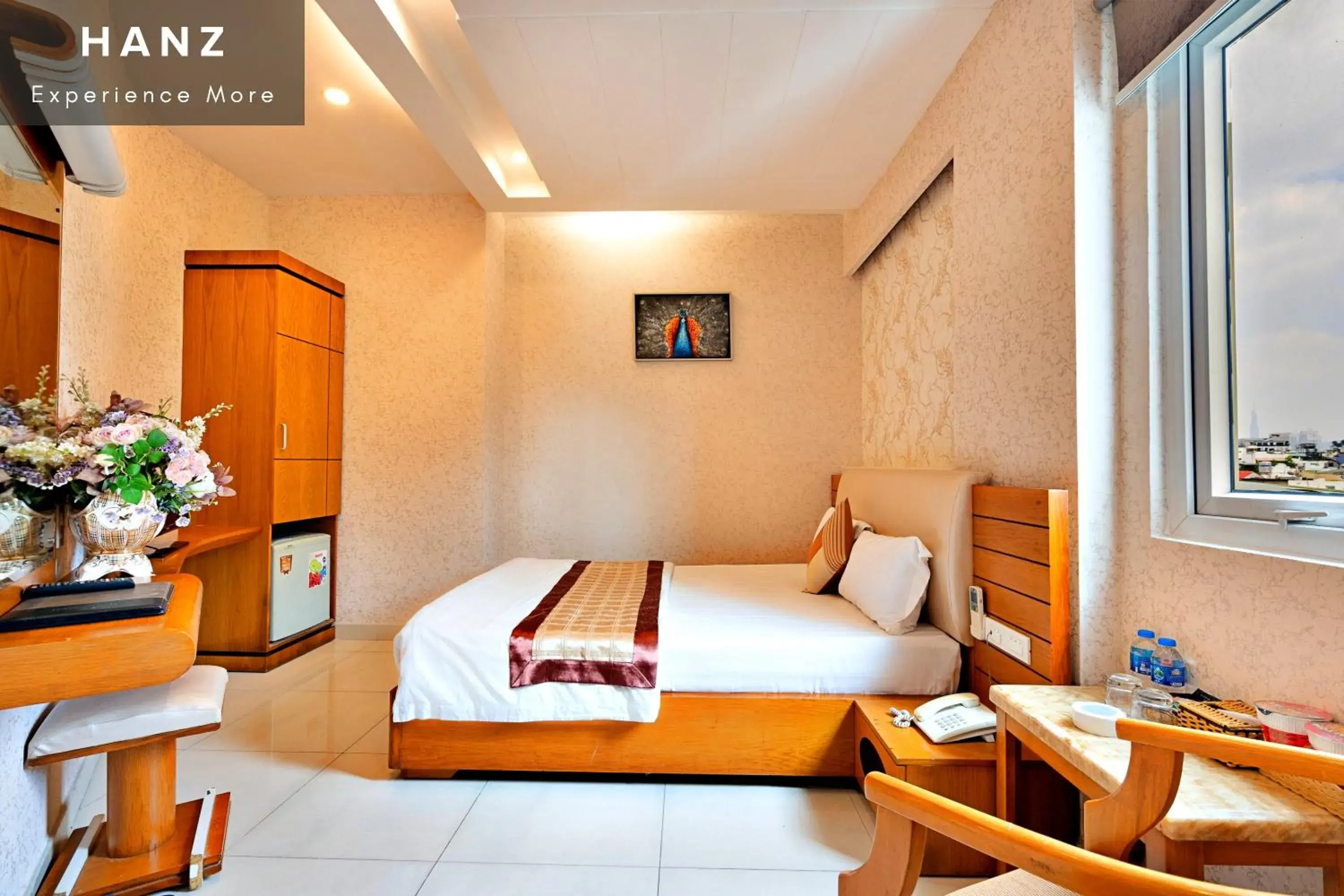 Deluxe Double Room in S79 Happy Hotel 2 Deluxe Double Room in S79 Happy Hotel 2