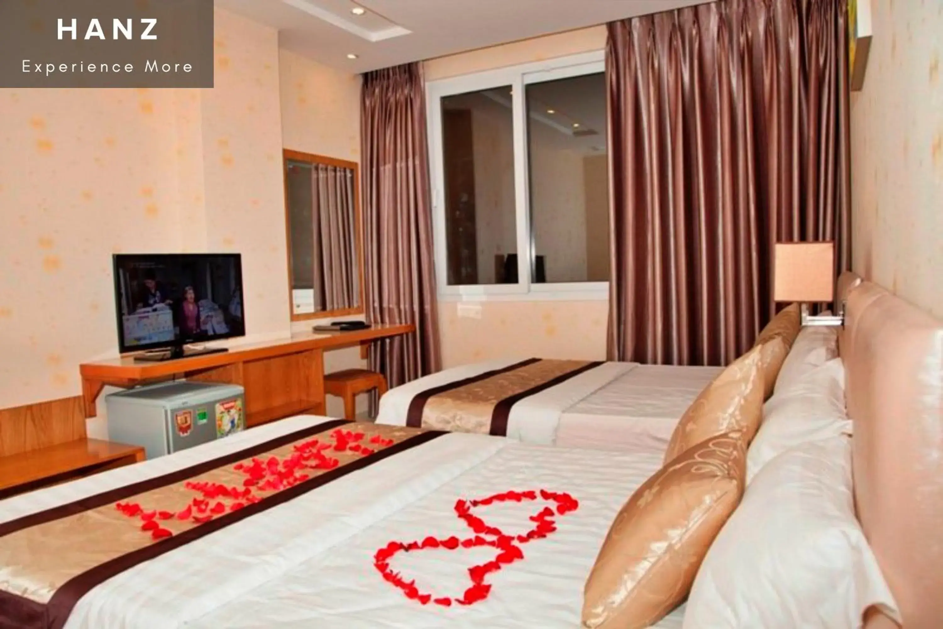 Superior Queen Room with Two Queen Beds in S79 Happy Hotel 2 Superior Queen Room with Two Queen Beds in S79 Happy Hotel 2