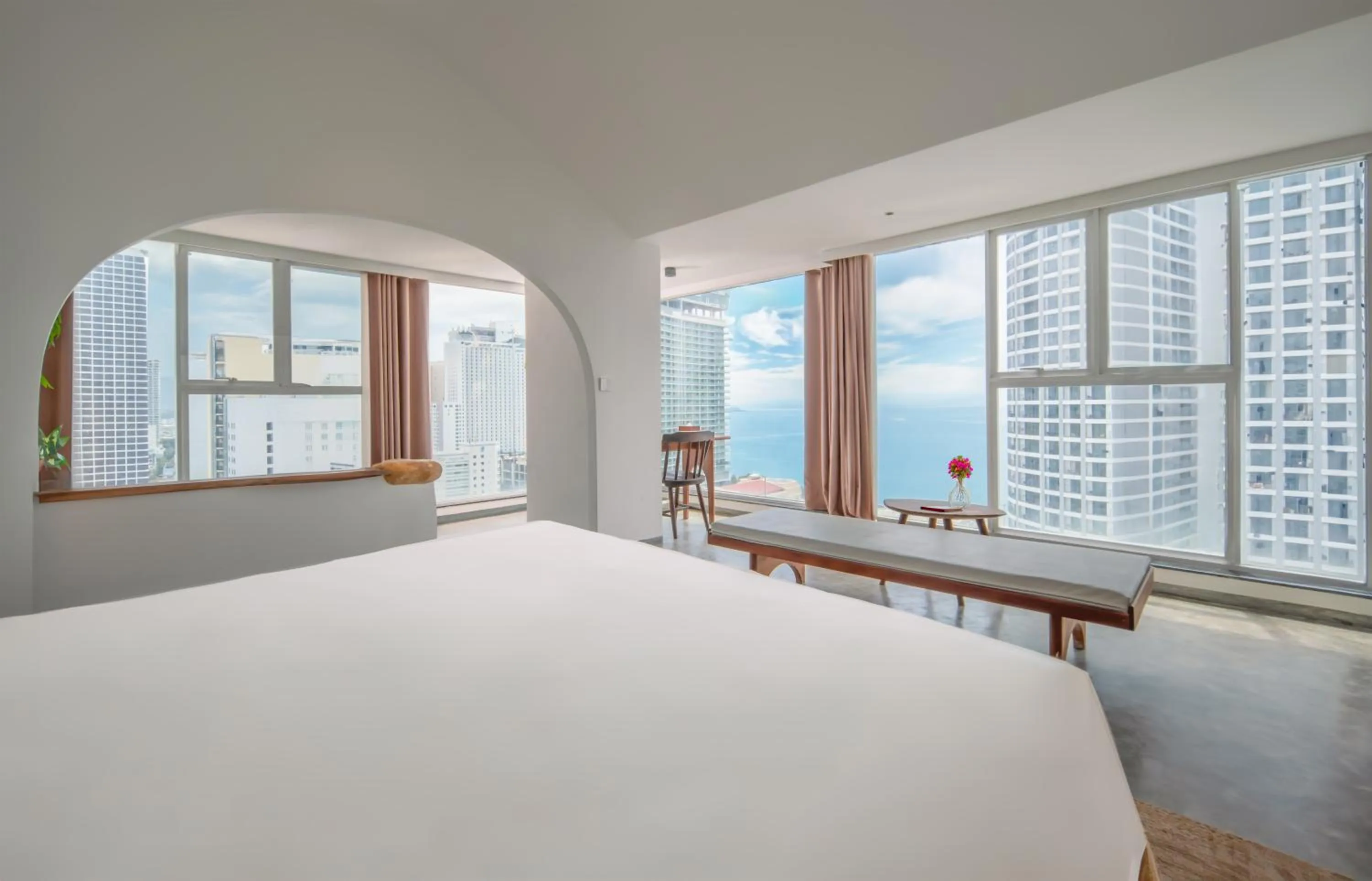 Bed in Green World Hotel Nha Trang