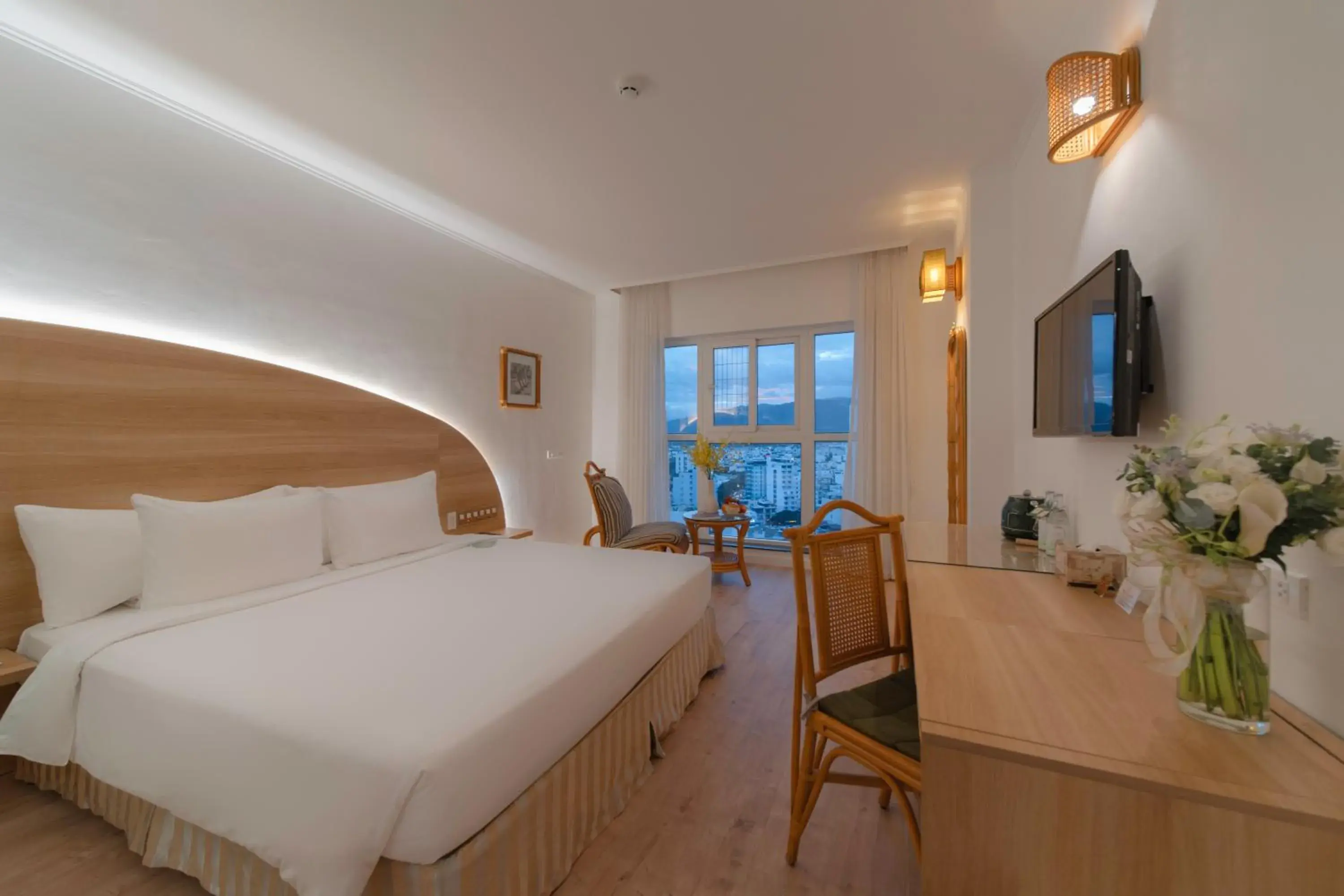 Cozy Room with City View in Green World Hotel Nha Trang Cozy Room with City View in Green World Hotel Nha Trang