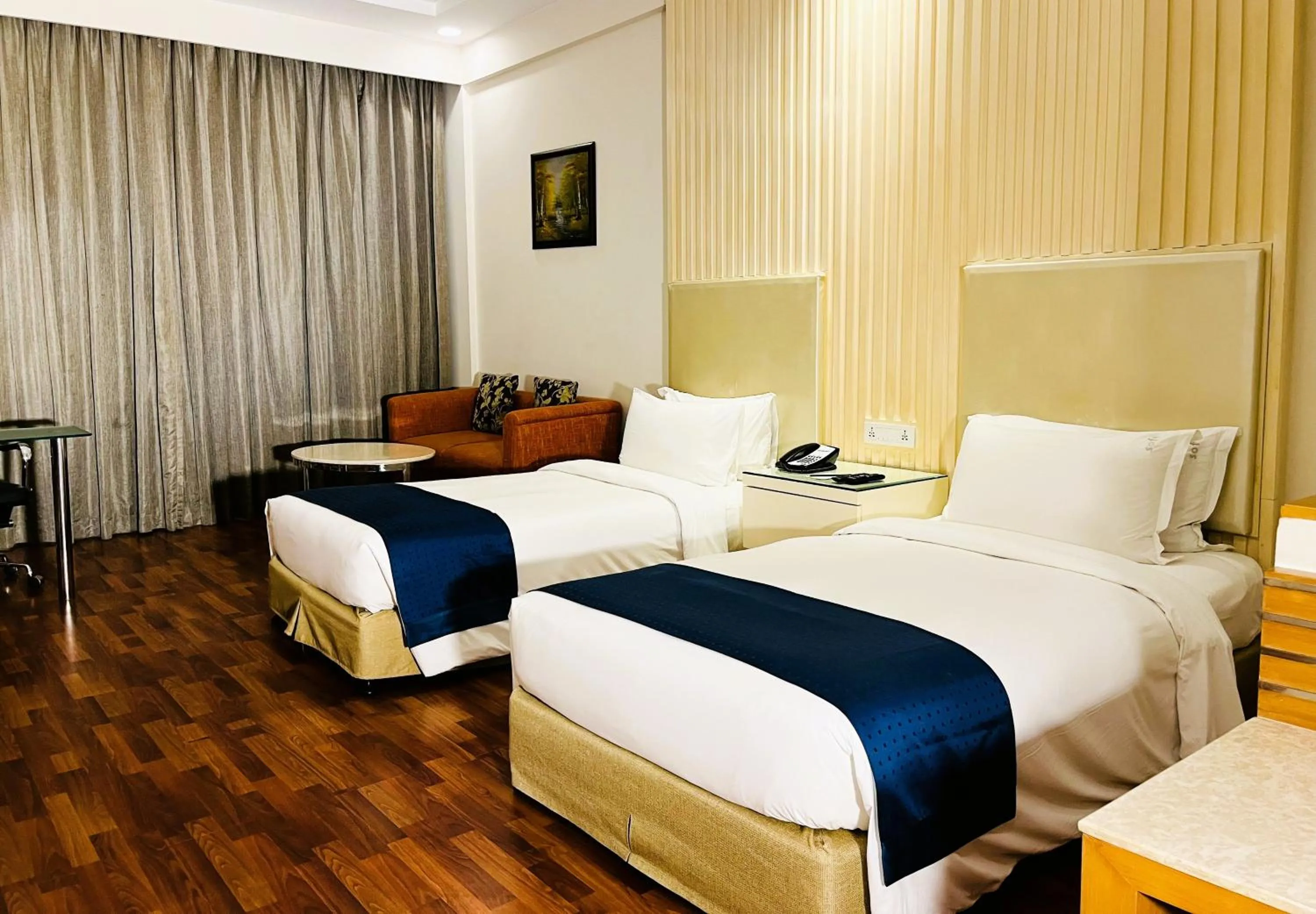 Bedroom, Bed in Holiday Inn Amritsar Ranjit Avenue by IHG