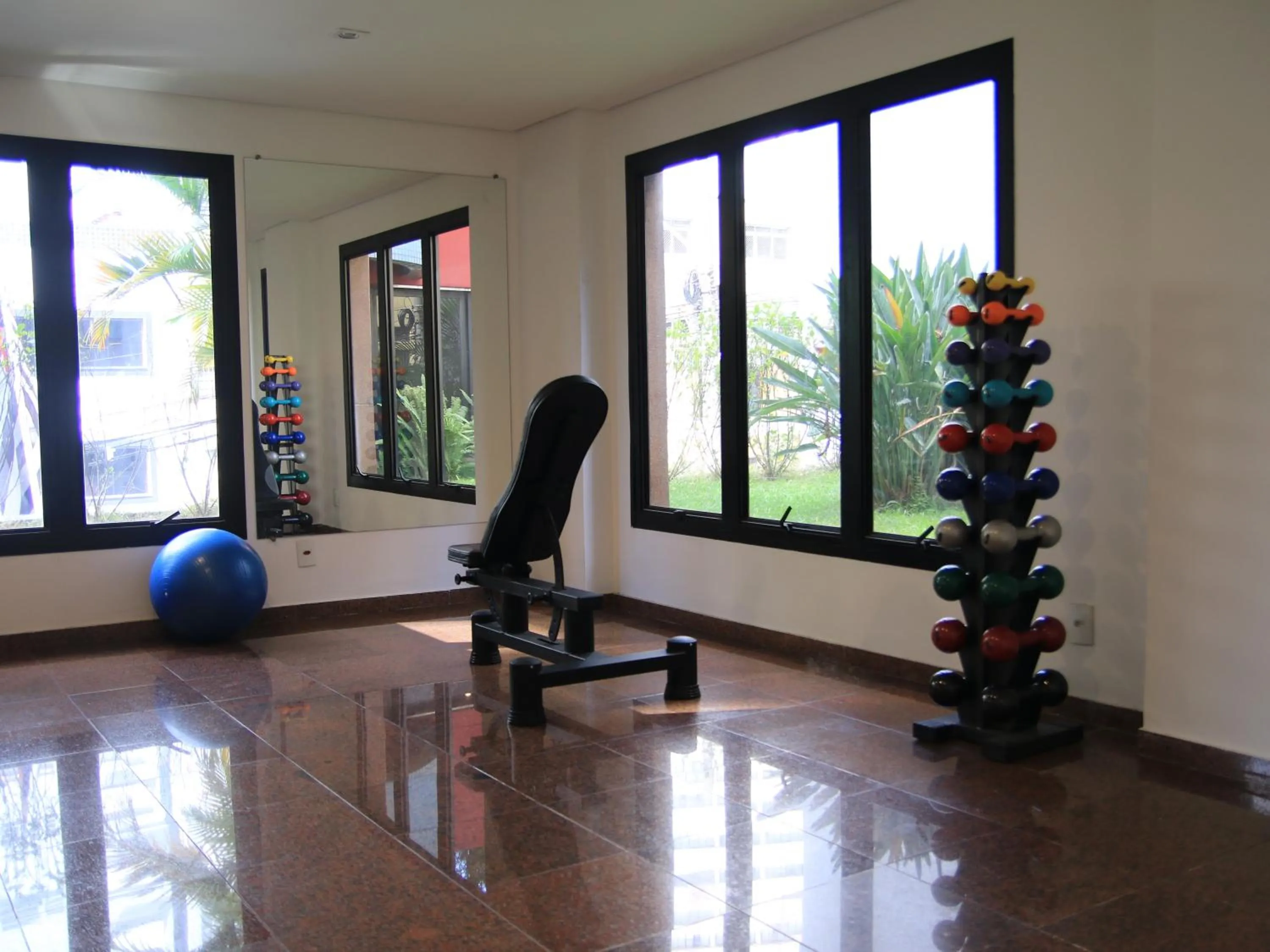 Fitness centre/facilities in The Park Hall Flat Service Higienópolis
