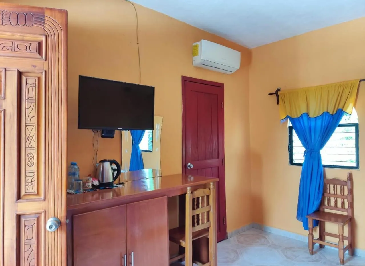Photo of the whole room in Hotel Sacbe Coba