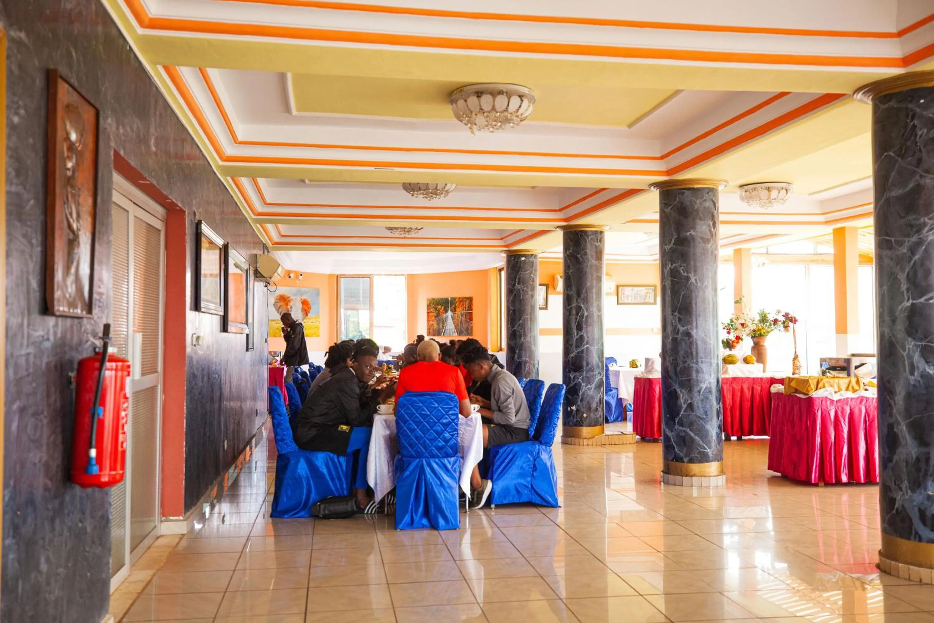 Restaurant/places to eat in FELICIA HOTEL YAOUNDE