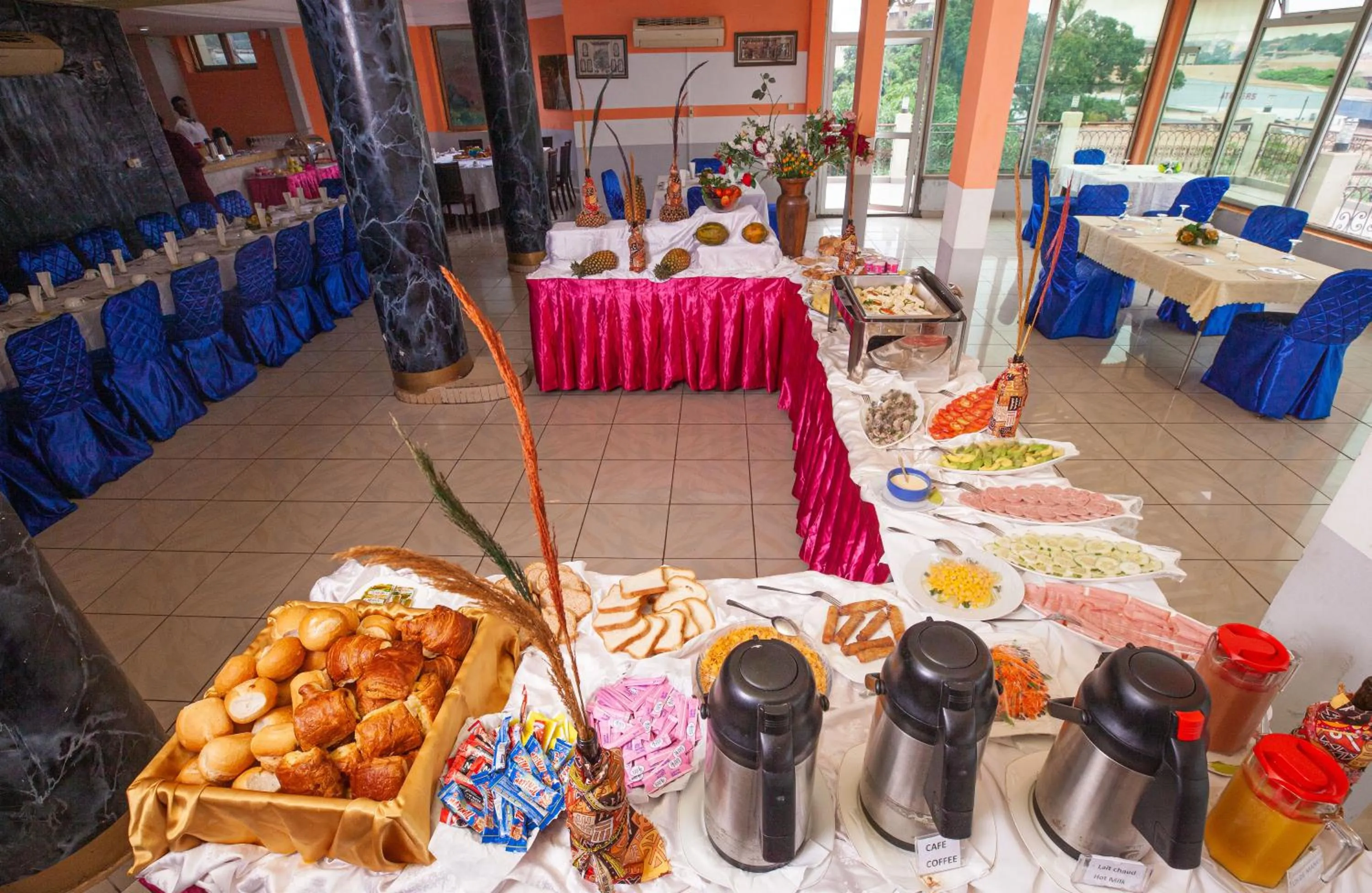 Buffet breakfast in FELICIA HOTEL YAOUNDE