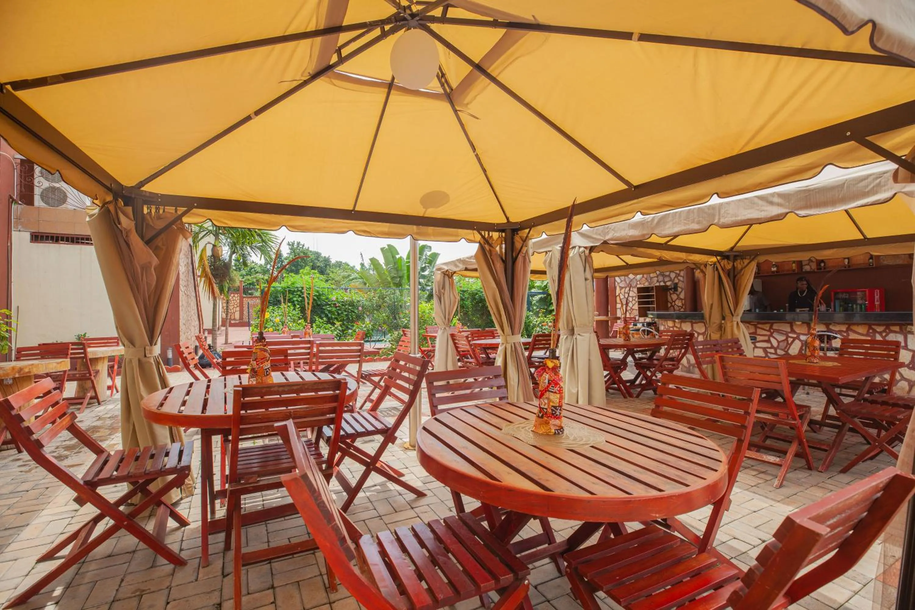 BBQ facilities in FELICIA HOTEL YAOUNDE