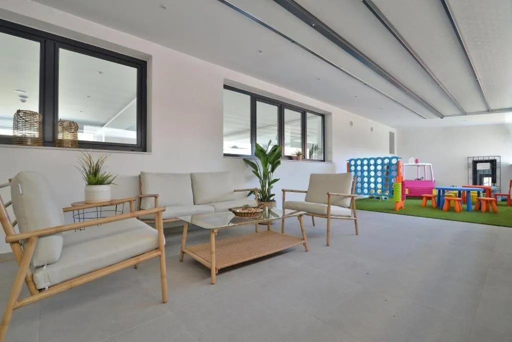 Seating area in Anassa Suites