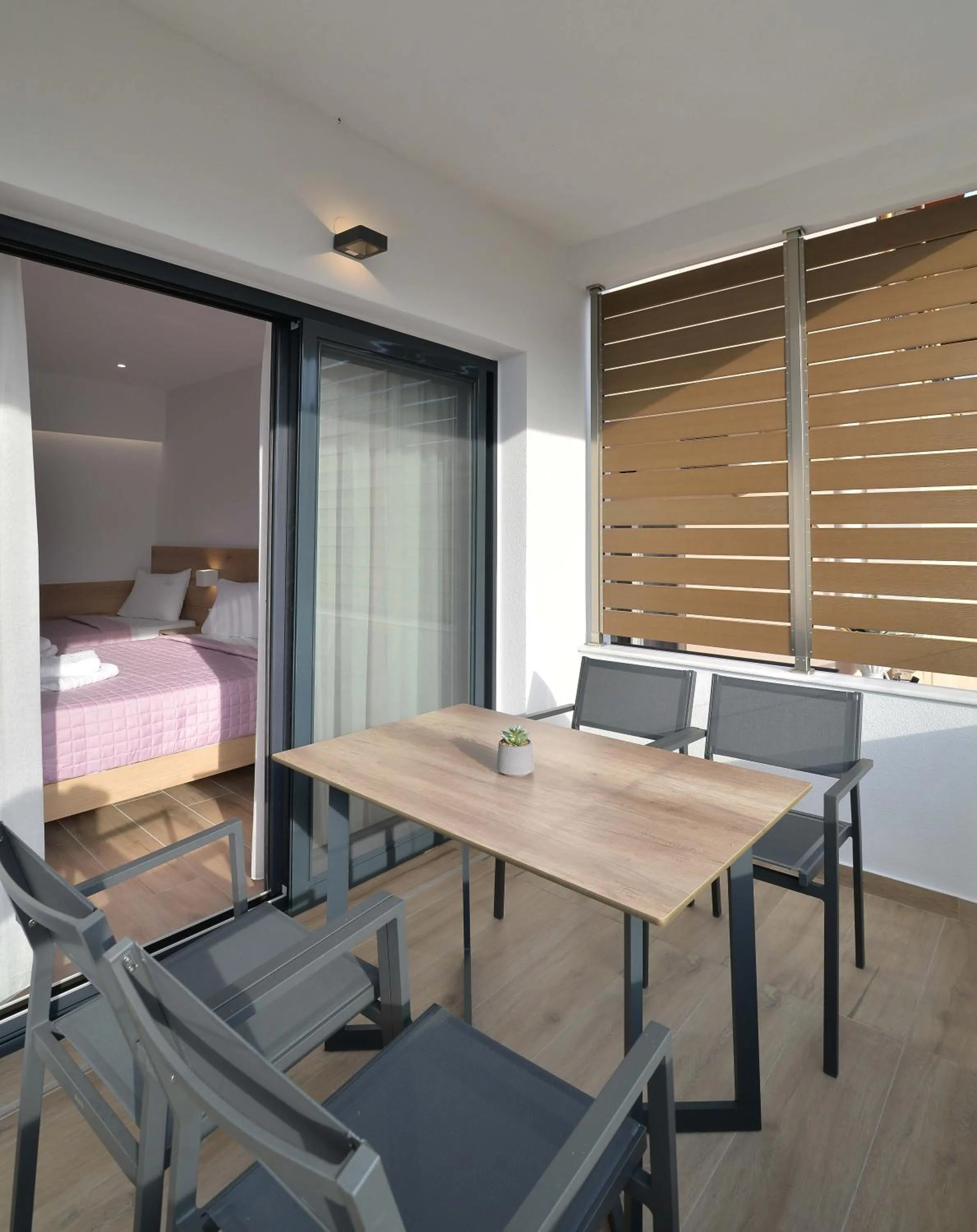 Balcony/Terrace, Bed in Anassa Suites