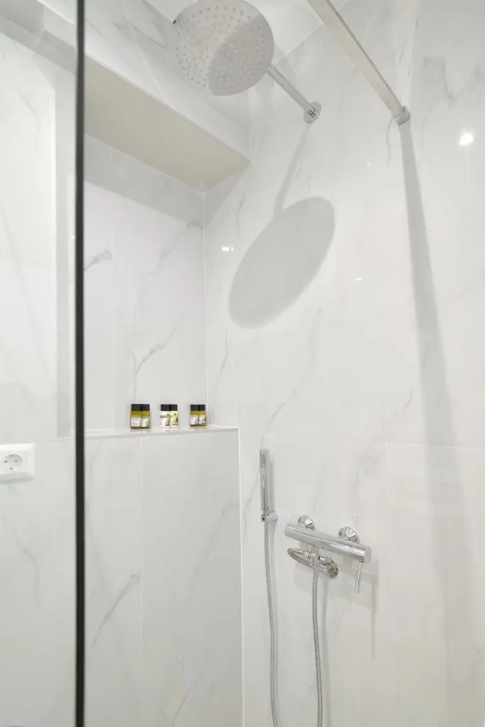 Shower in Anassa Suites