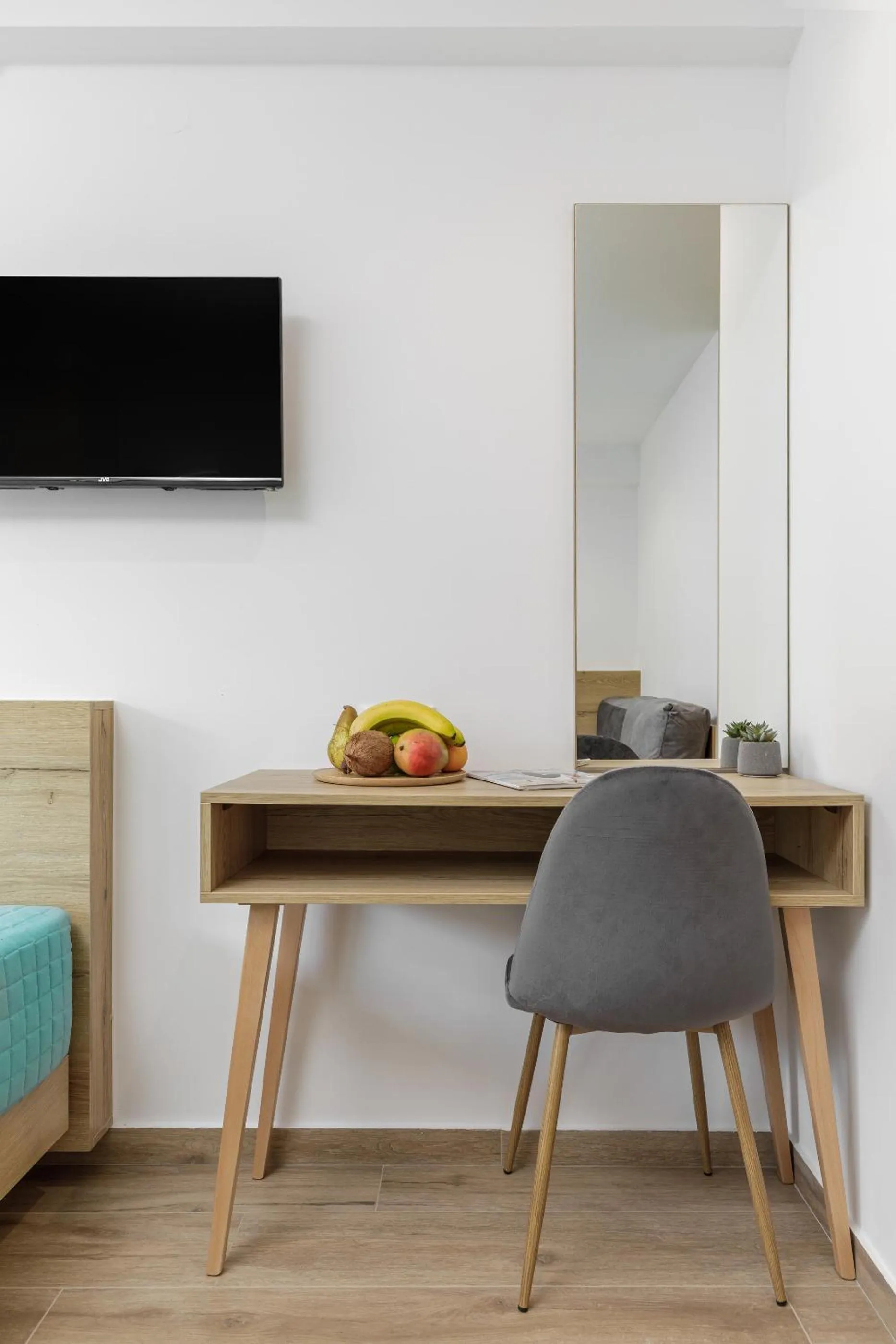 Photo of the whole room in Anassa Suites