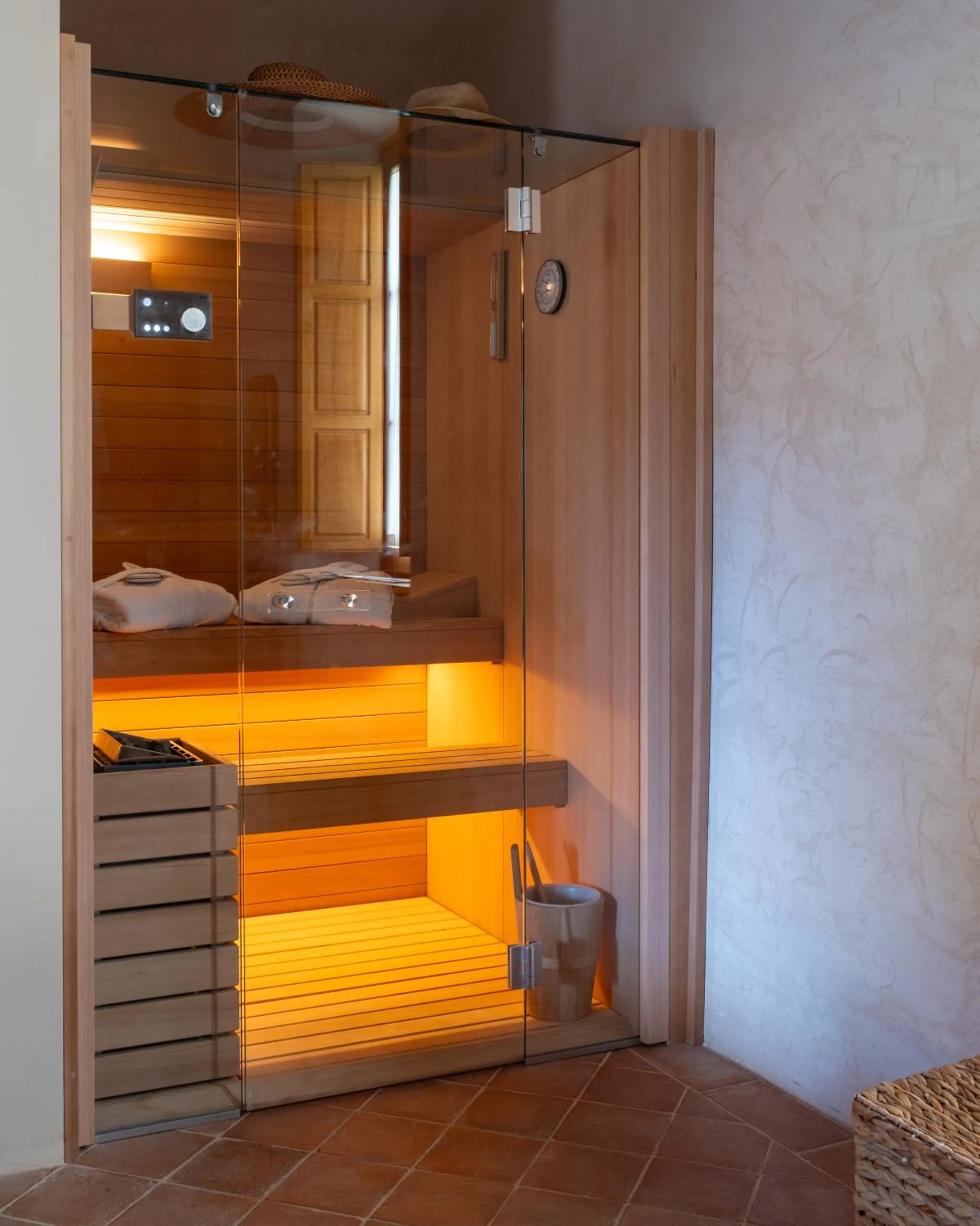 Sauna, Bed in Badia Giulia Prestigious Historical B&B, Camaiore - Adults Only - No Pets