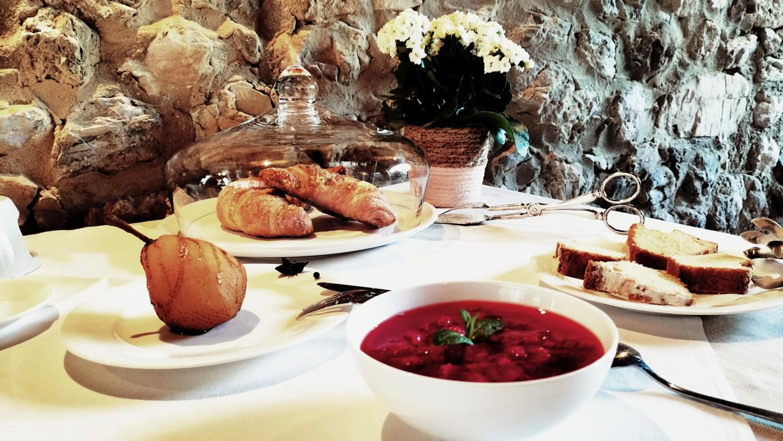 Breakfast in Badia Giulia Prestigious Historical B&B, Camaiore - Adults Only - No Pets