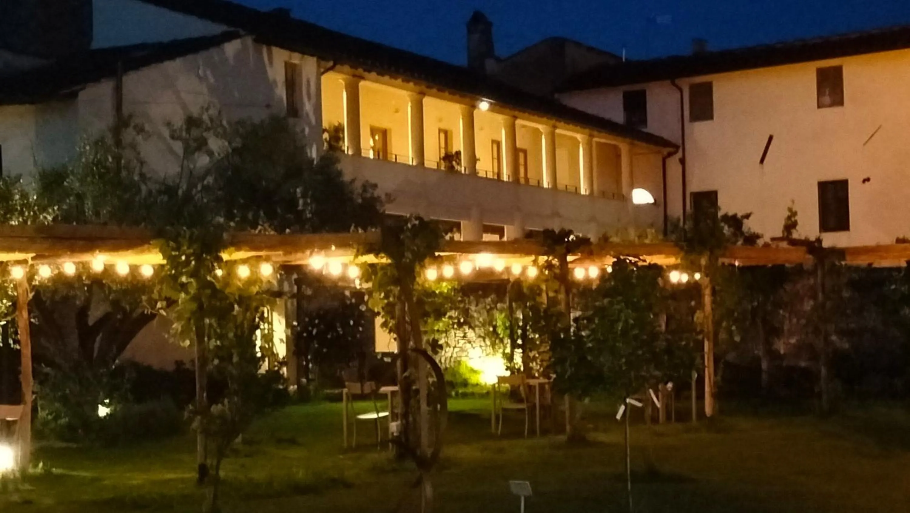 Night in Badia Giulia Prestigious Historical B&B, Camaiore - Adults Only - No Pets