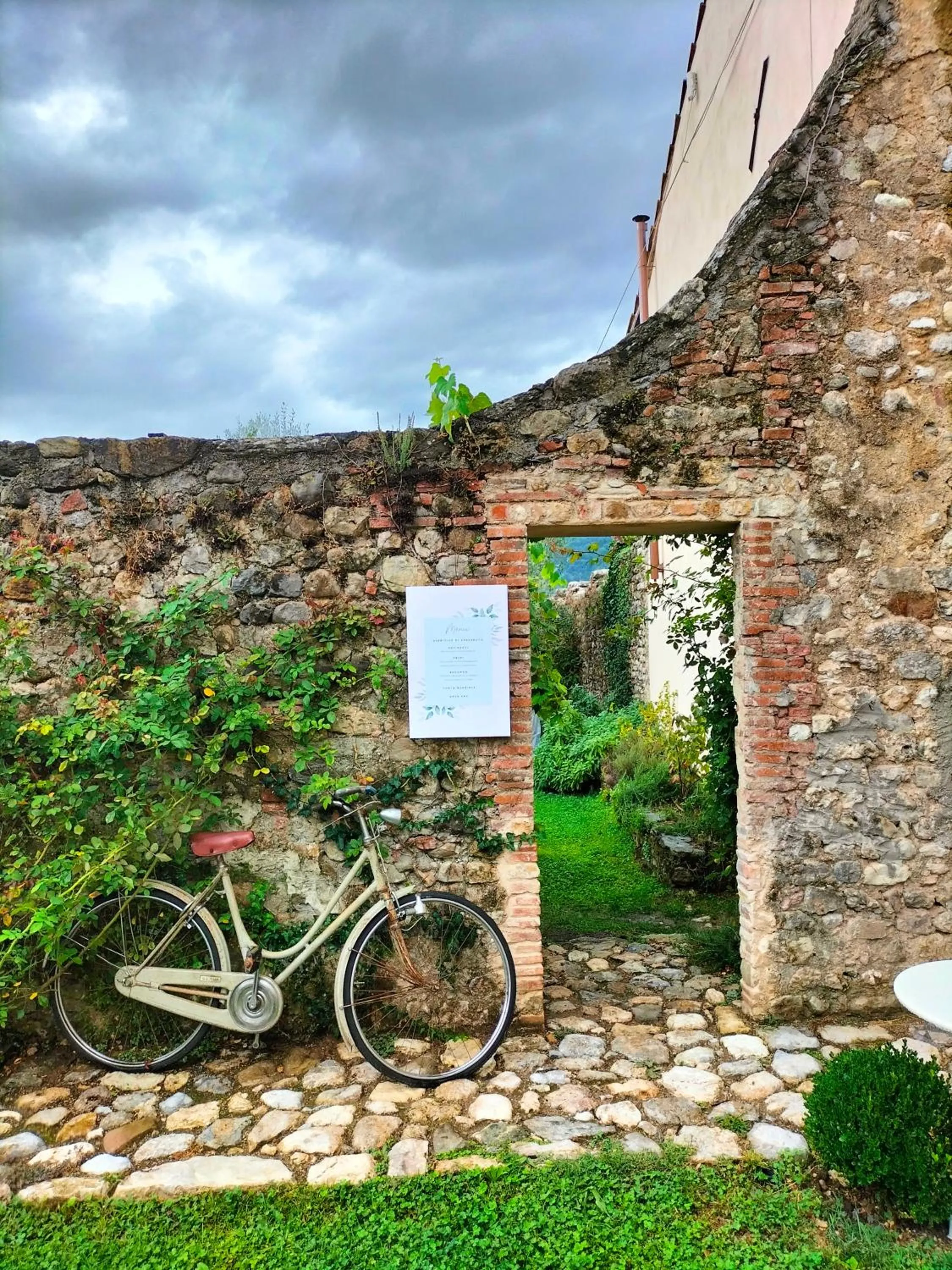 Garden in Badia Giulia Prestigious Historical B&B, Camaiore - Adults Only - No Pets