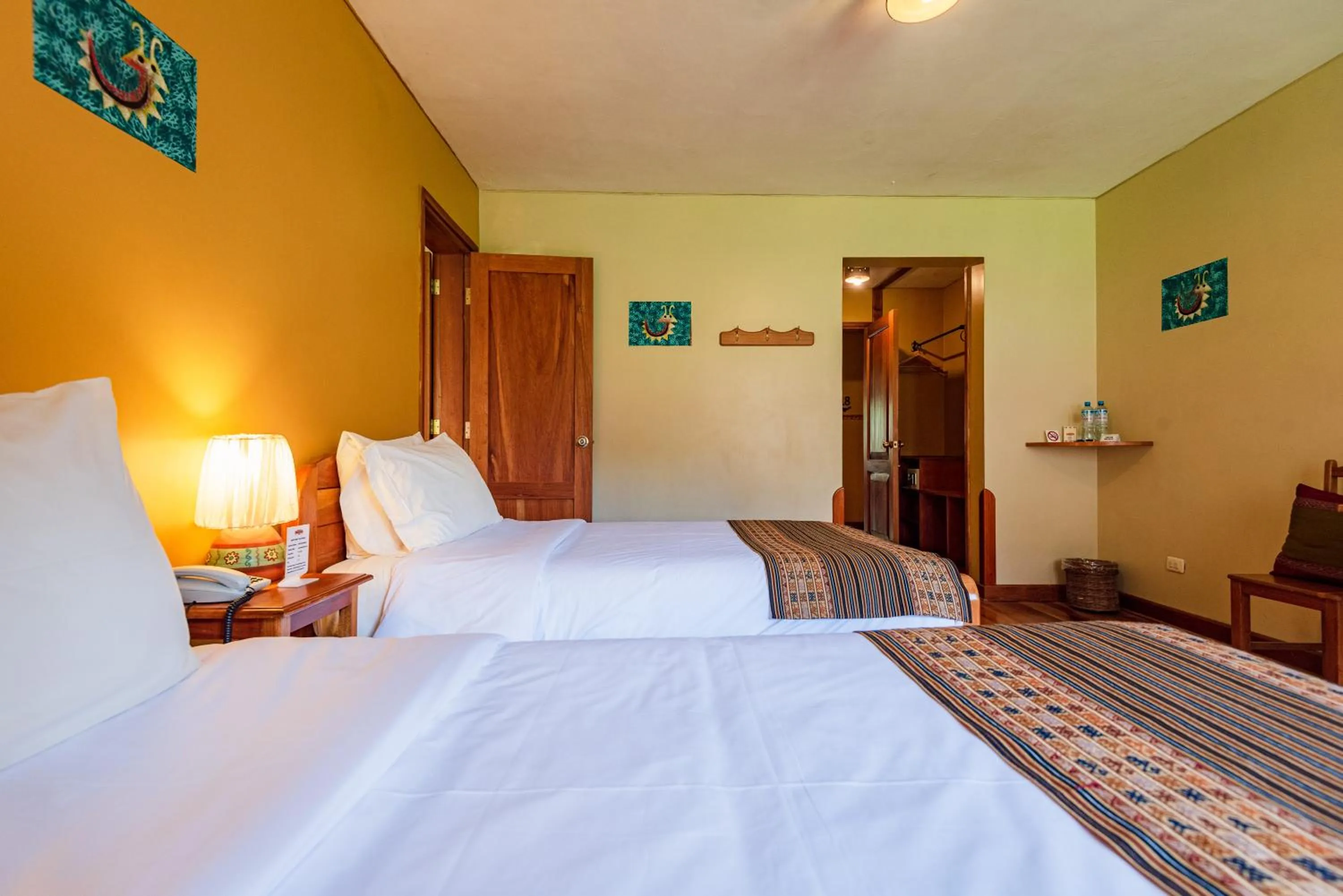 Bed in Hotel Pakaritampu