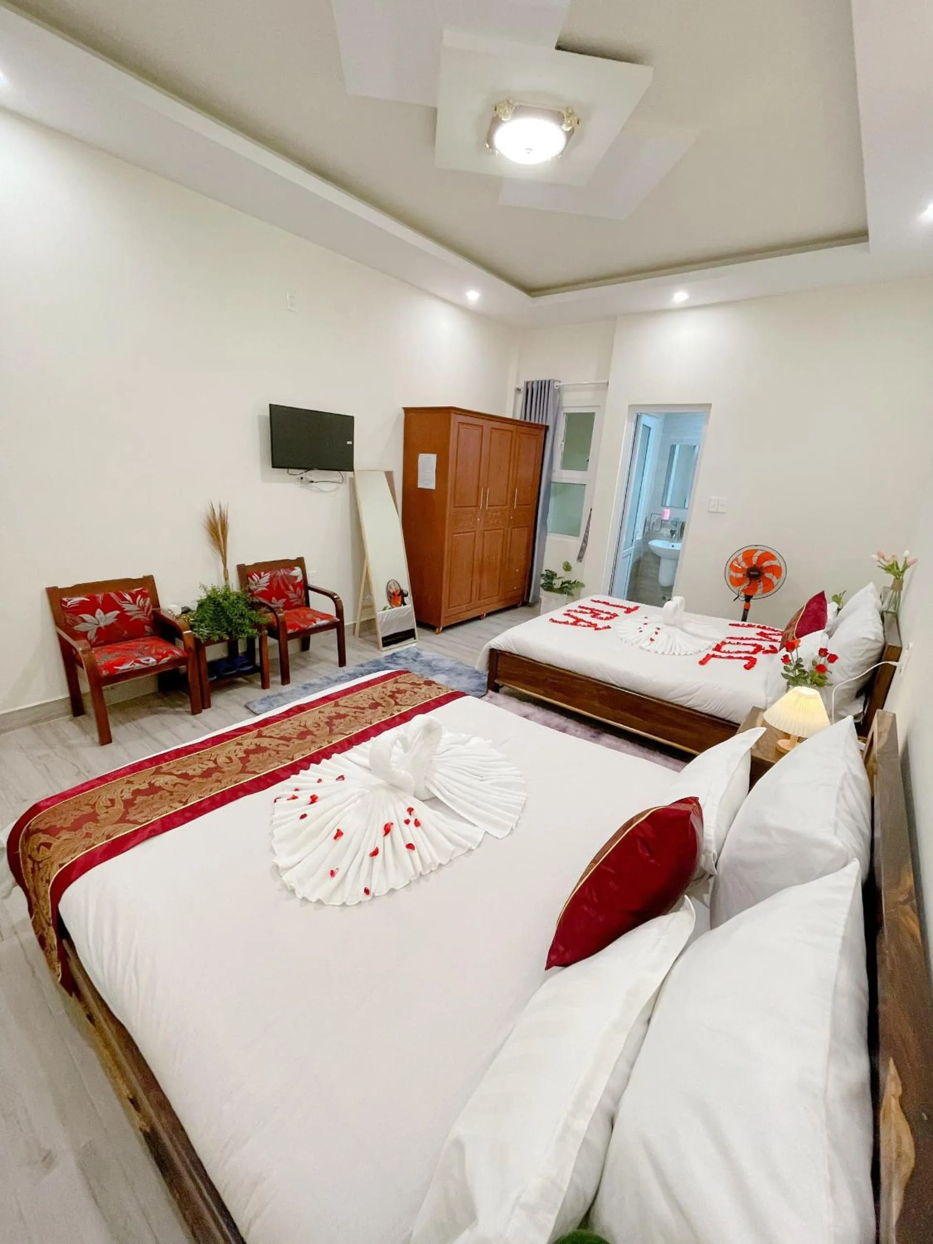 Photo of the whole room, Bed in Nhat Hoang Homestay Da Lat