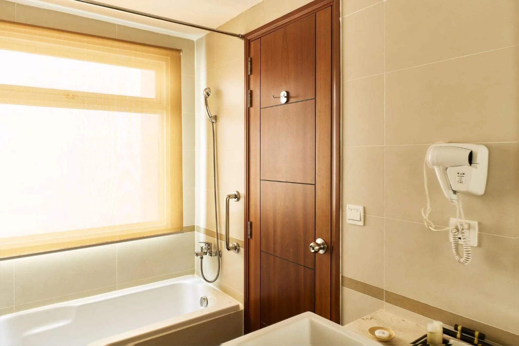 Bath in GK Central Hotel