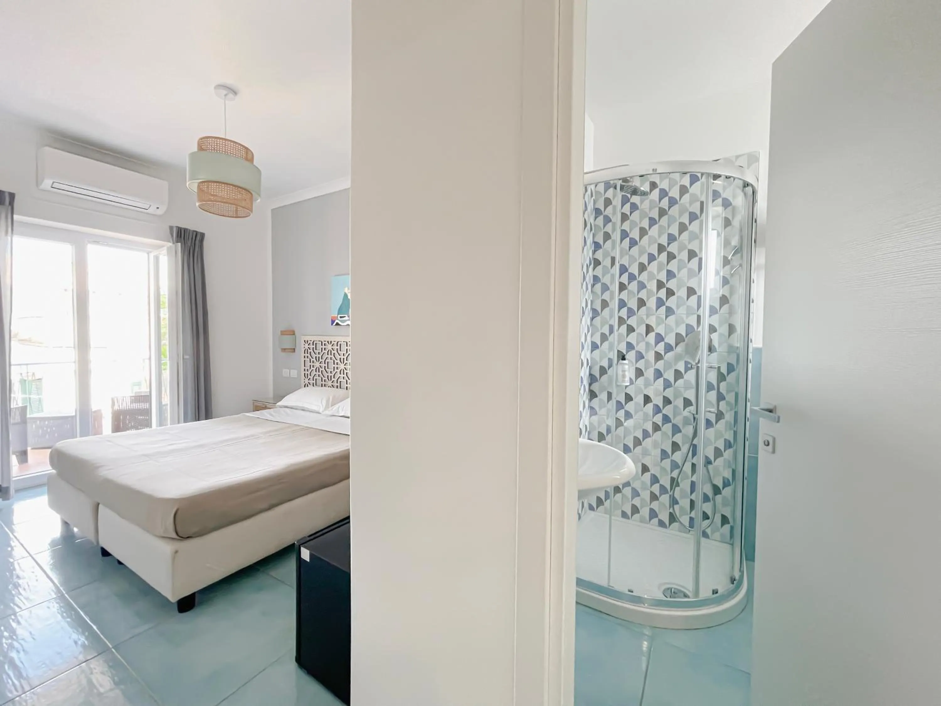 Bed in Hotel Lord Byron