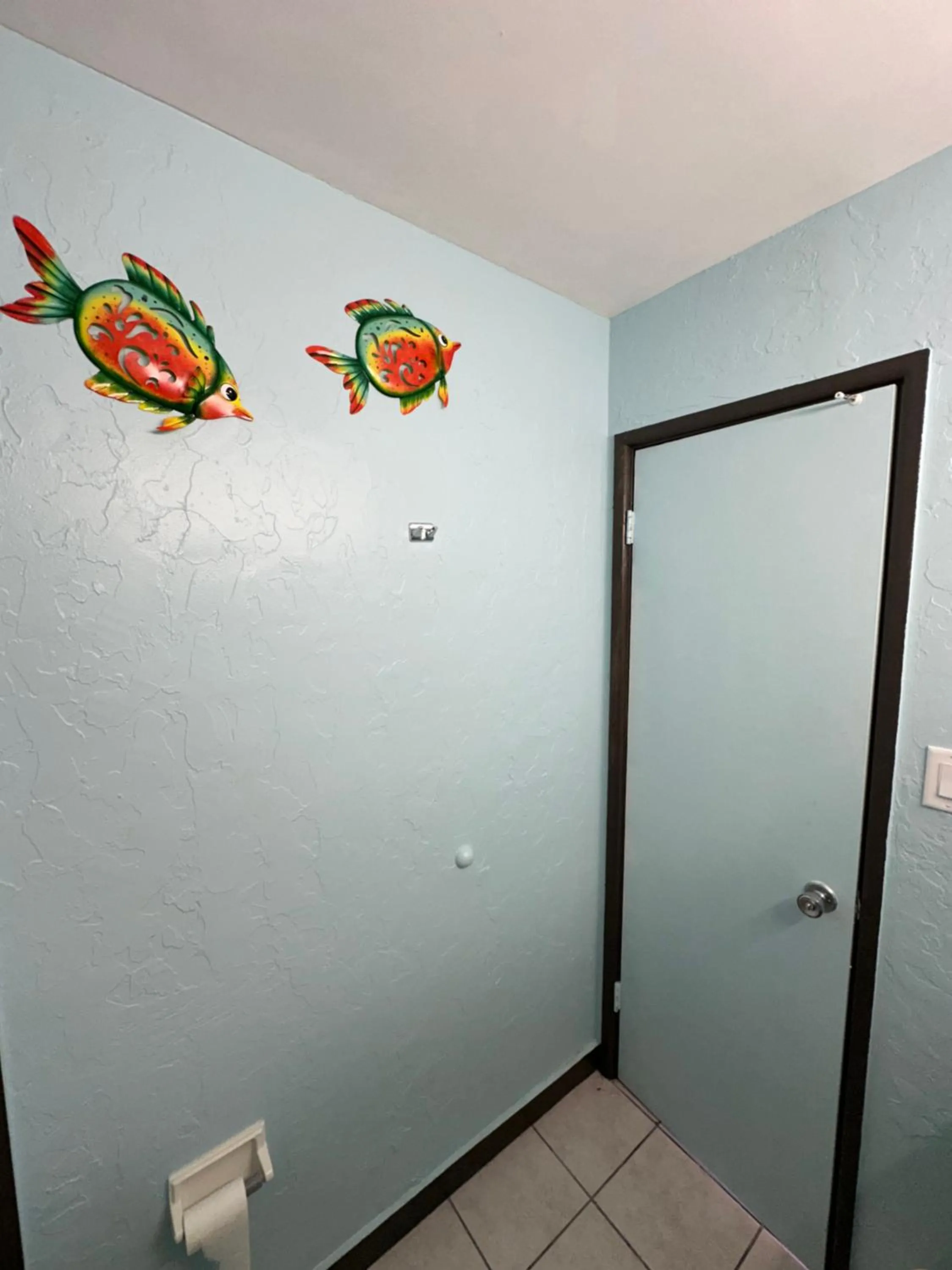 Bedroom in Travel Inn & Suites