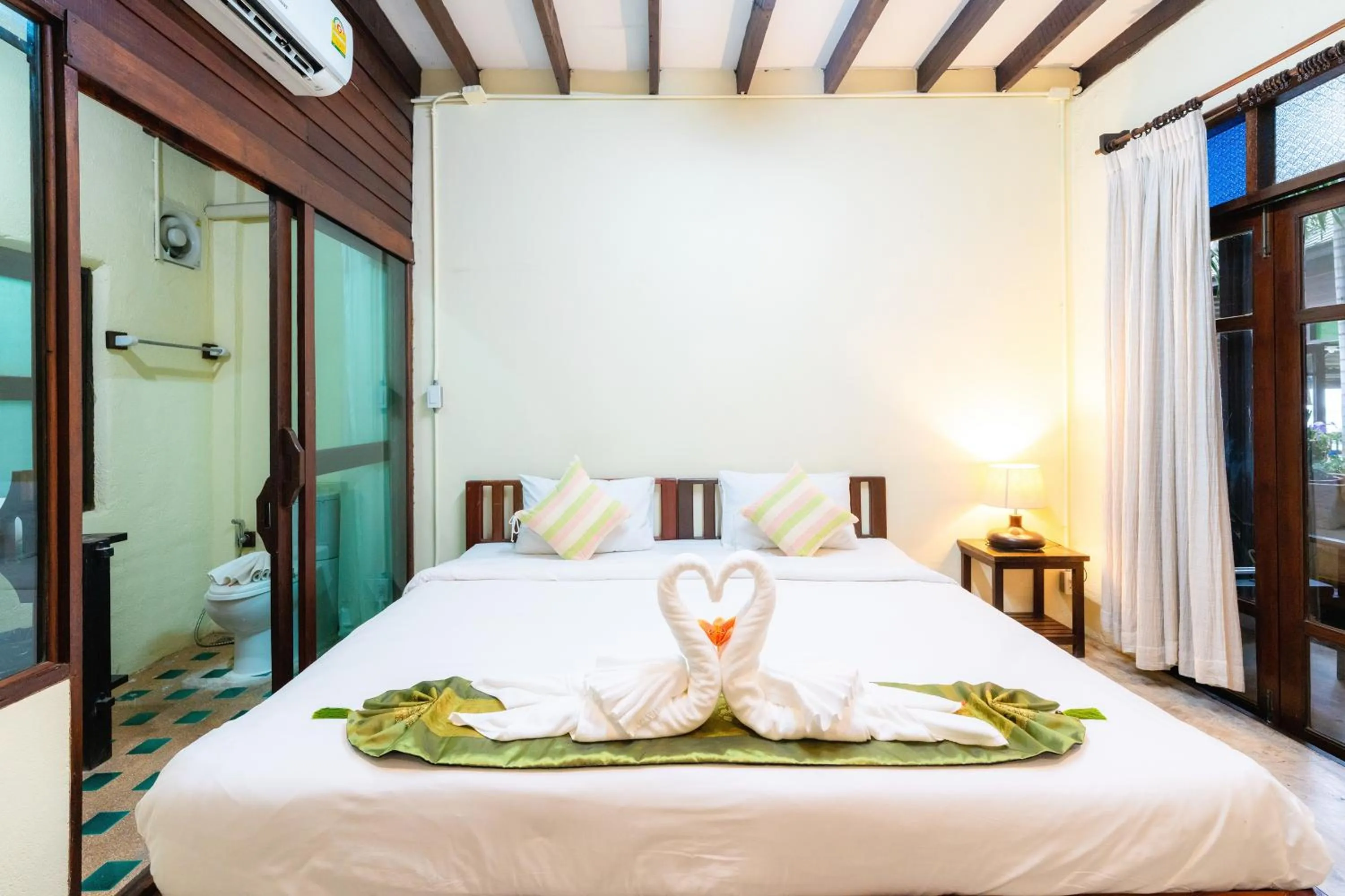 Bed in Rompo Boutique Hotel