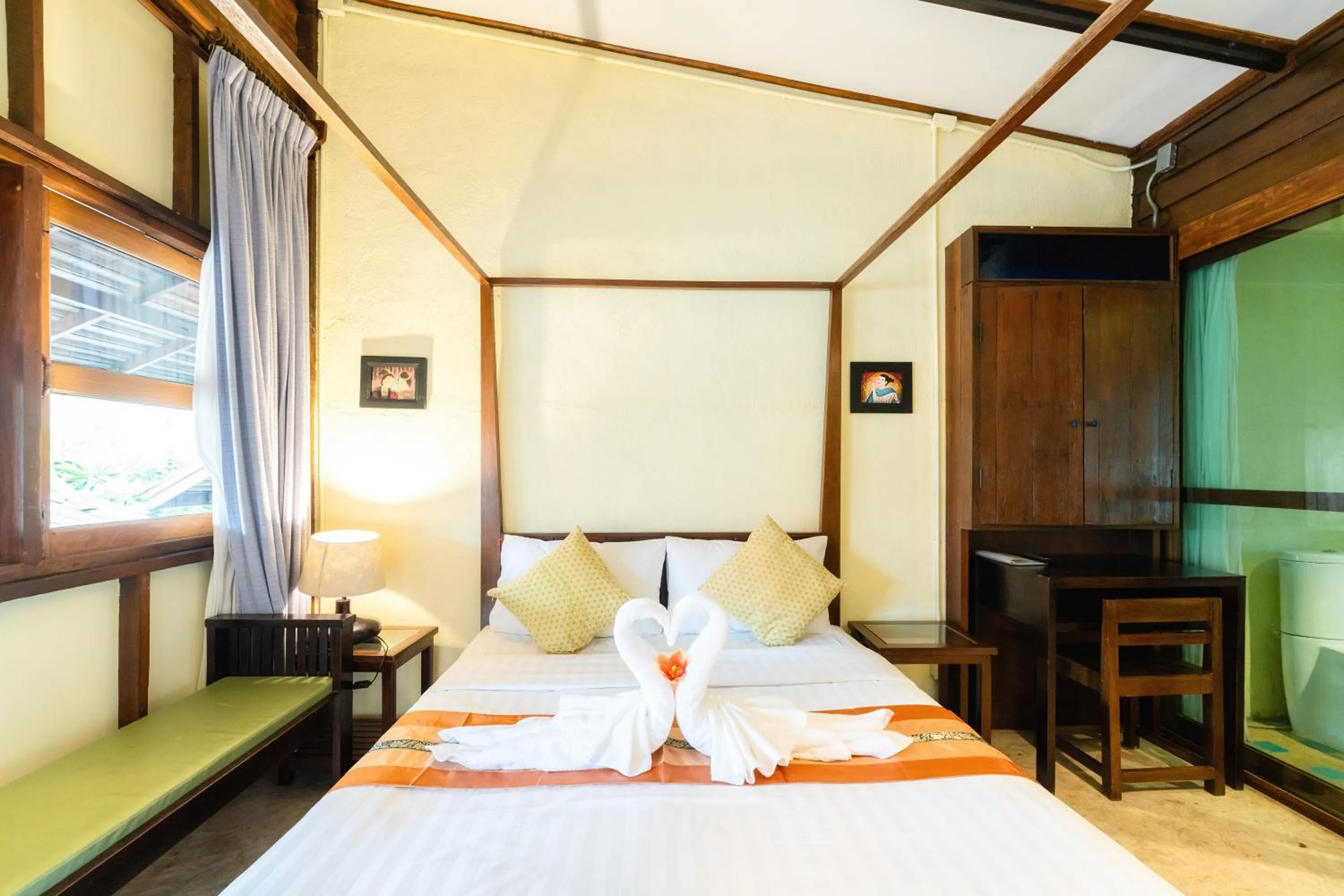 Bed in Rompo Boutique Hotel