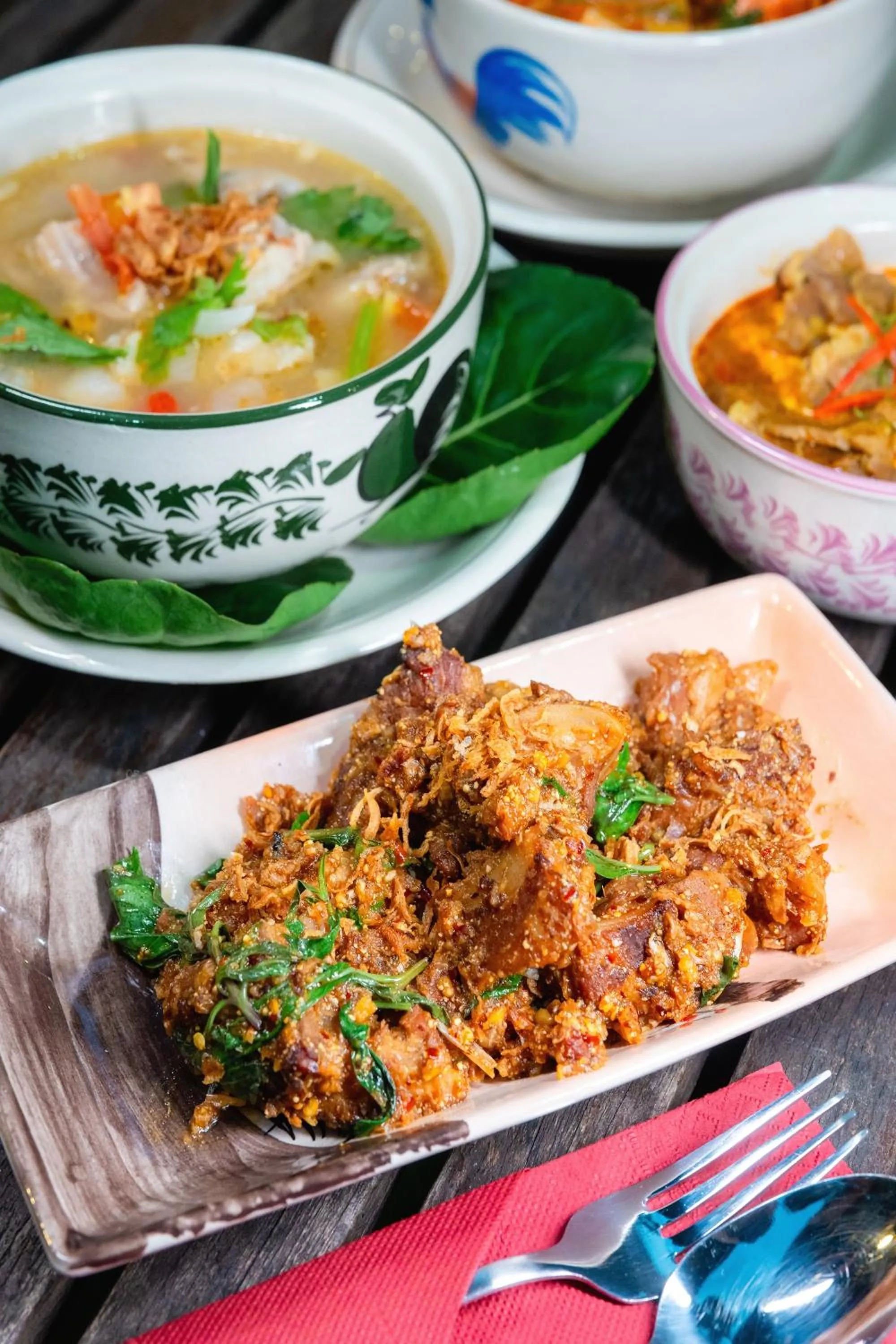 Food and drinks in Rompo Boutique Hotel