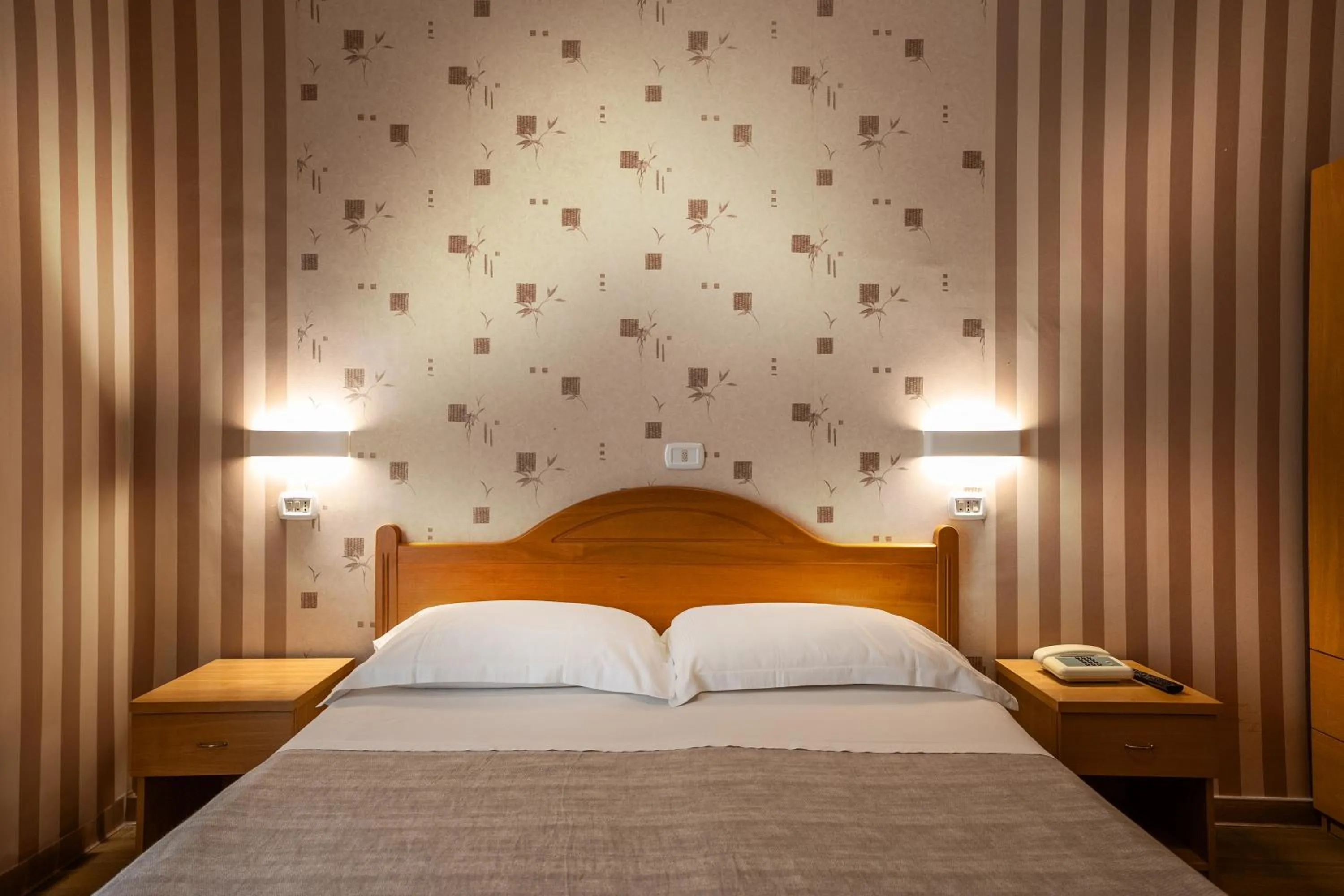 Bed in Hotel Siviglia