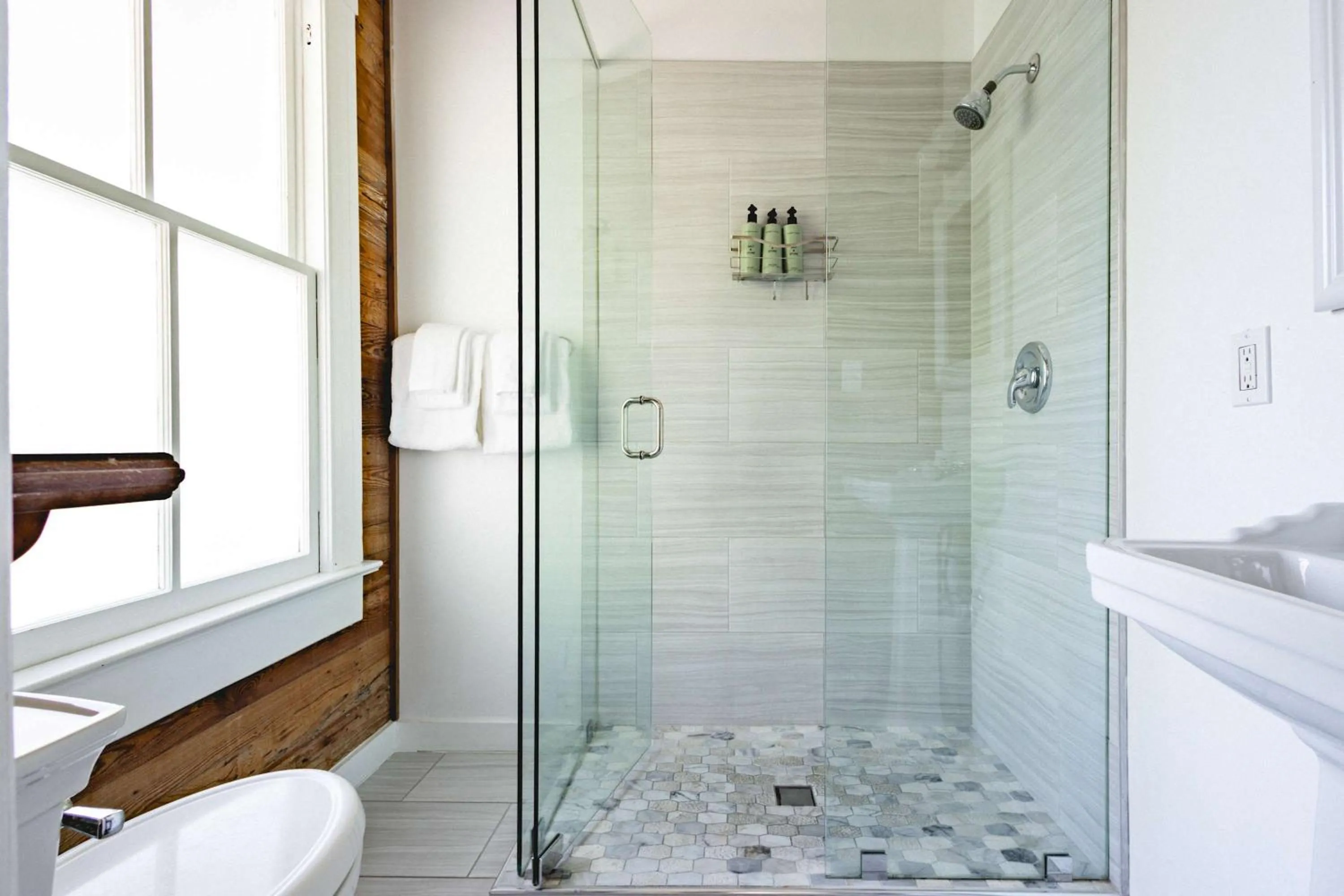 The Curry House - Entire Complex