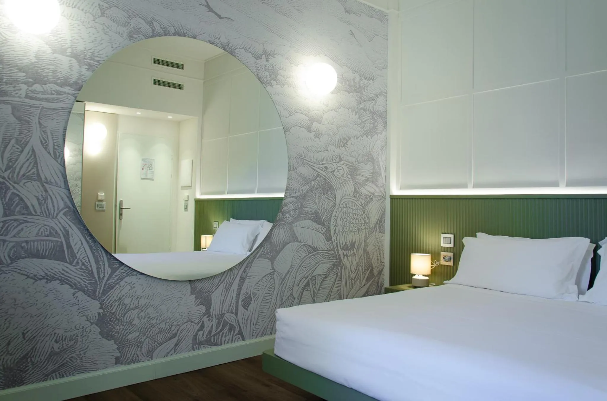 Bedroom, Bed in Hotel Tiziano - Gruppo Mini Hotel