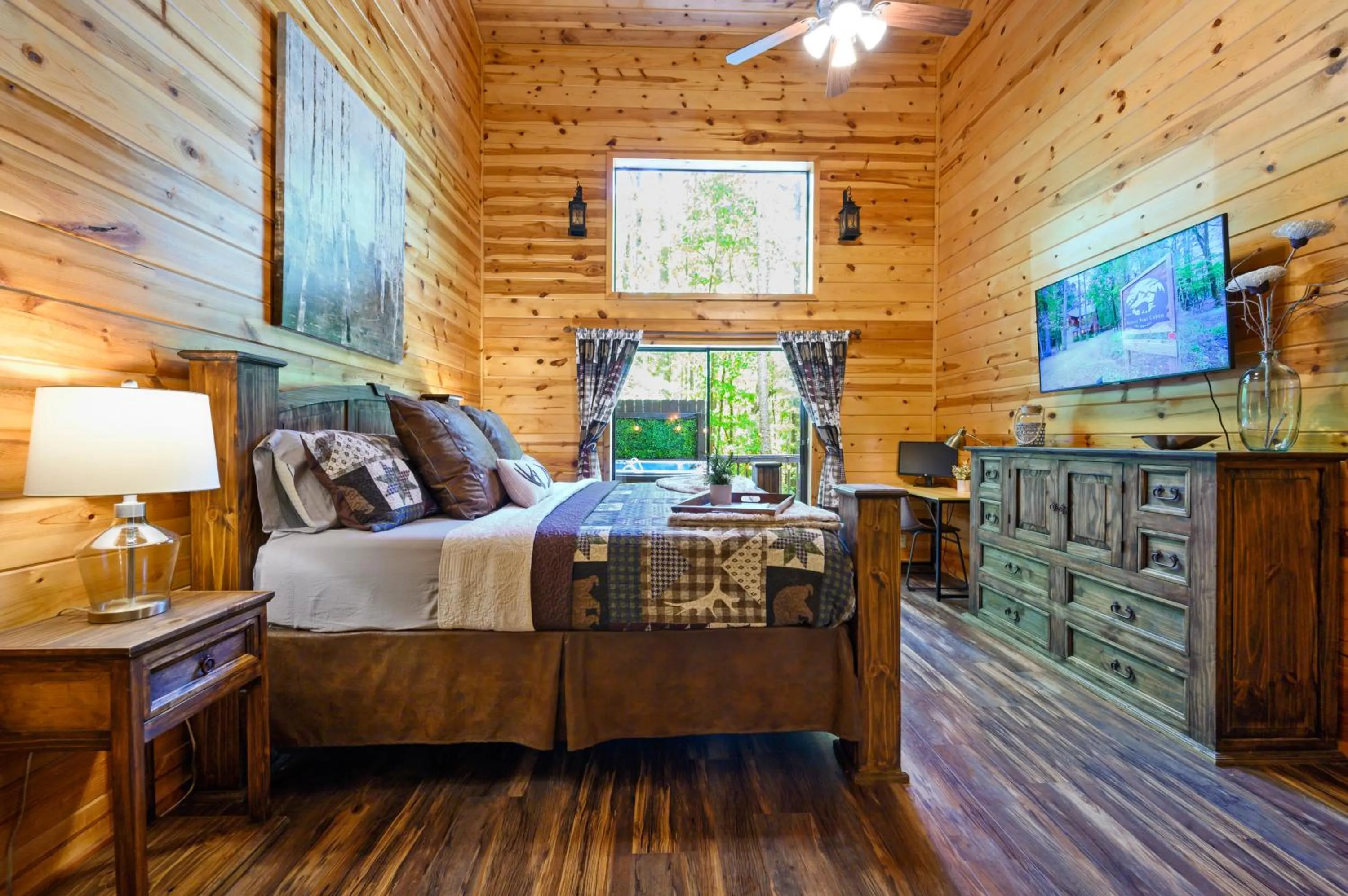 Bed in Hickory Bear - Cabin surrounded by pines, Sleeps 10, Hot Tub, Fire Pit, Arcade, Foosball Table & Deck Slide