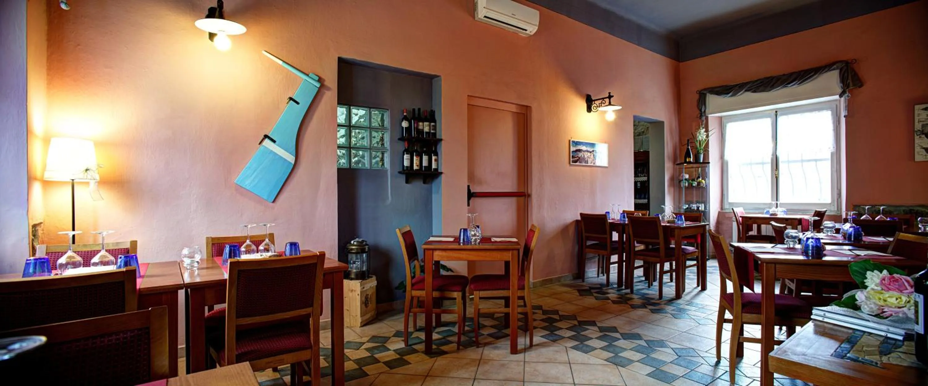 Restaurant/places to eat in Hotel Del Borgo