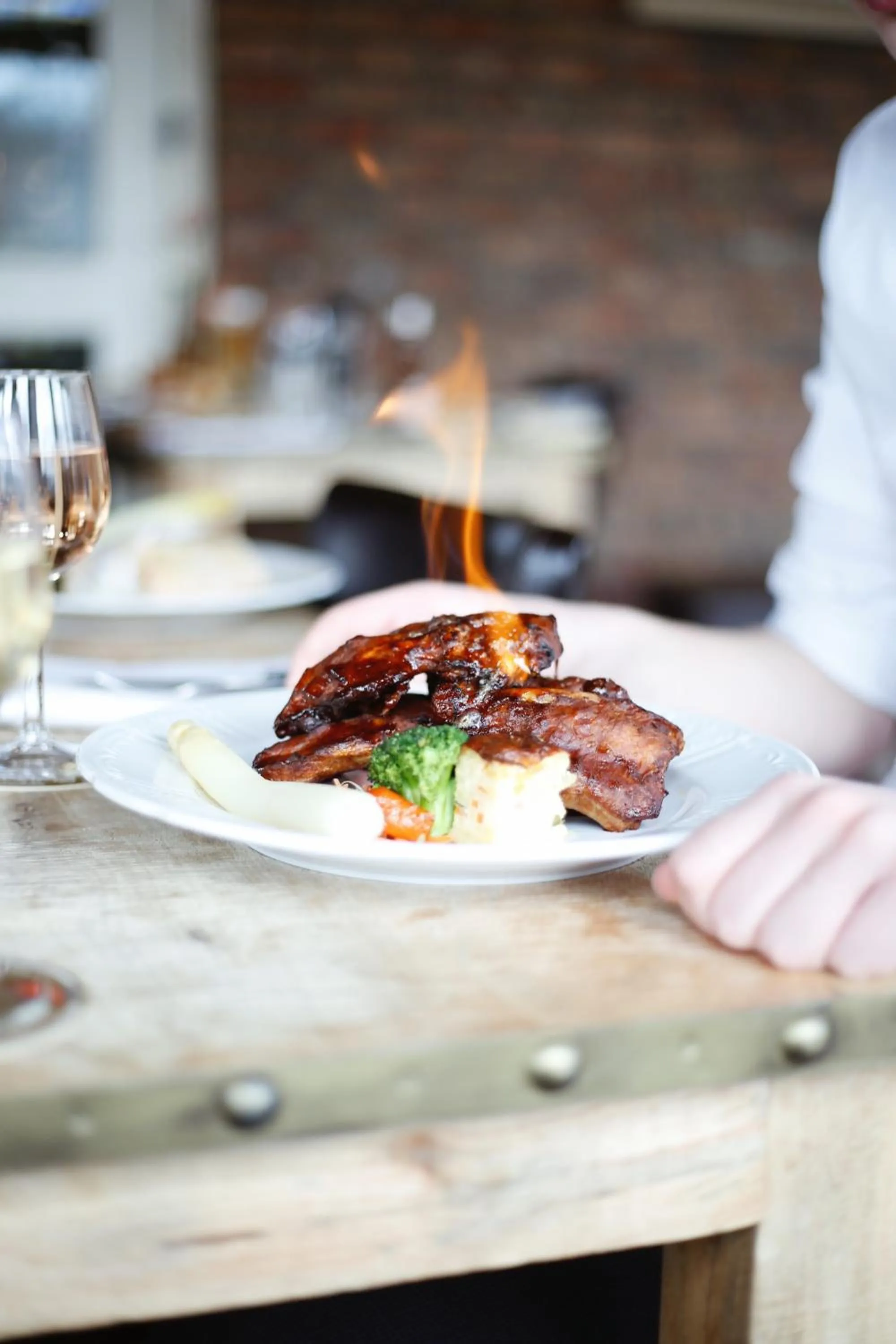 Restaurant/places to eat in Othmar Herberg