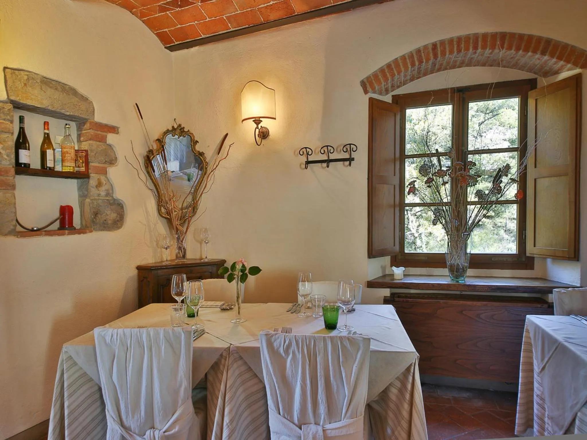 Restaurant/places to eat in Hotel Le Pozze Di Lecchi