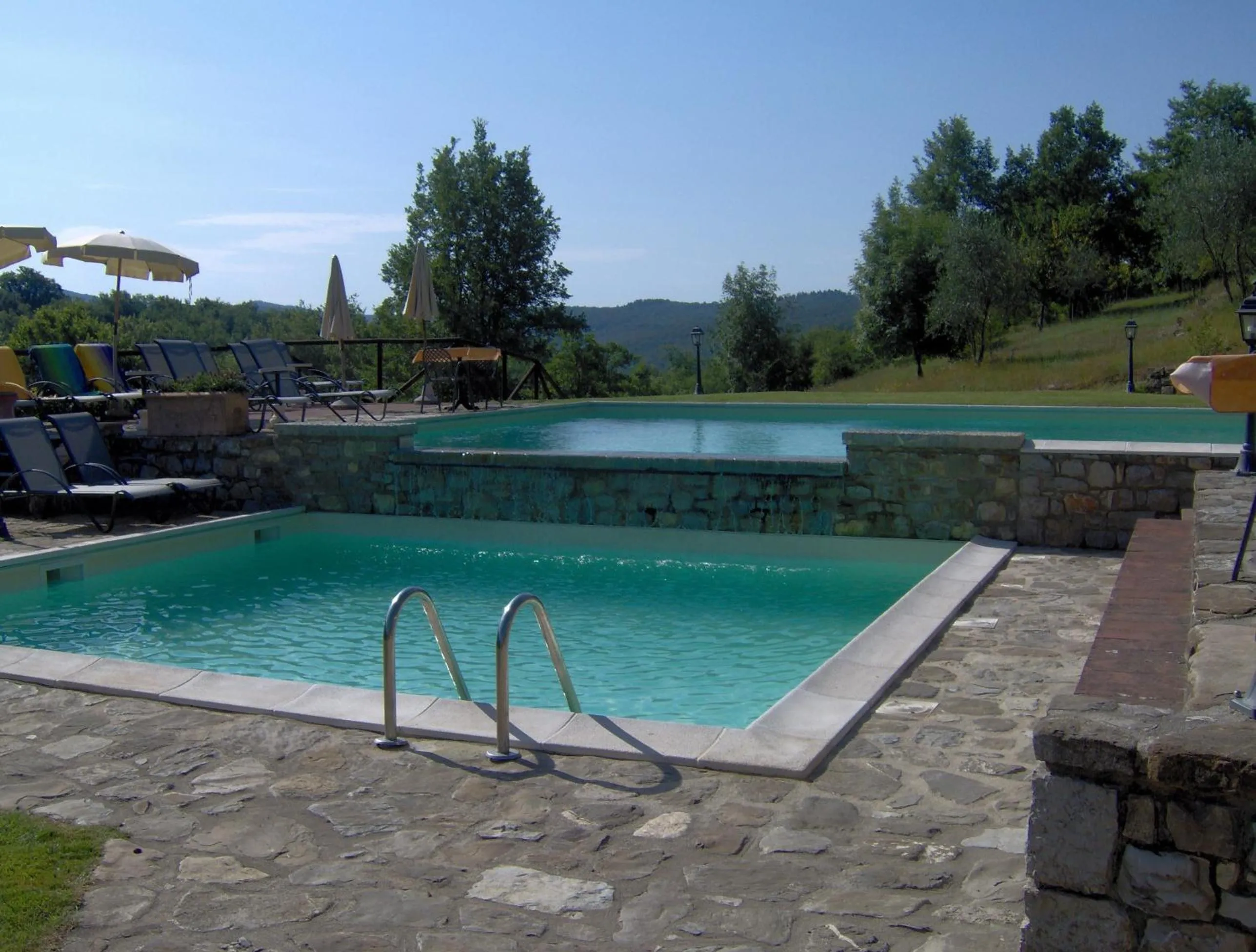 Swimming pool in Hotel Le Pozze Di Lecchi