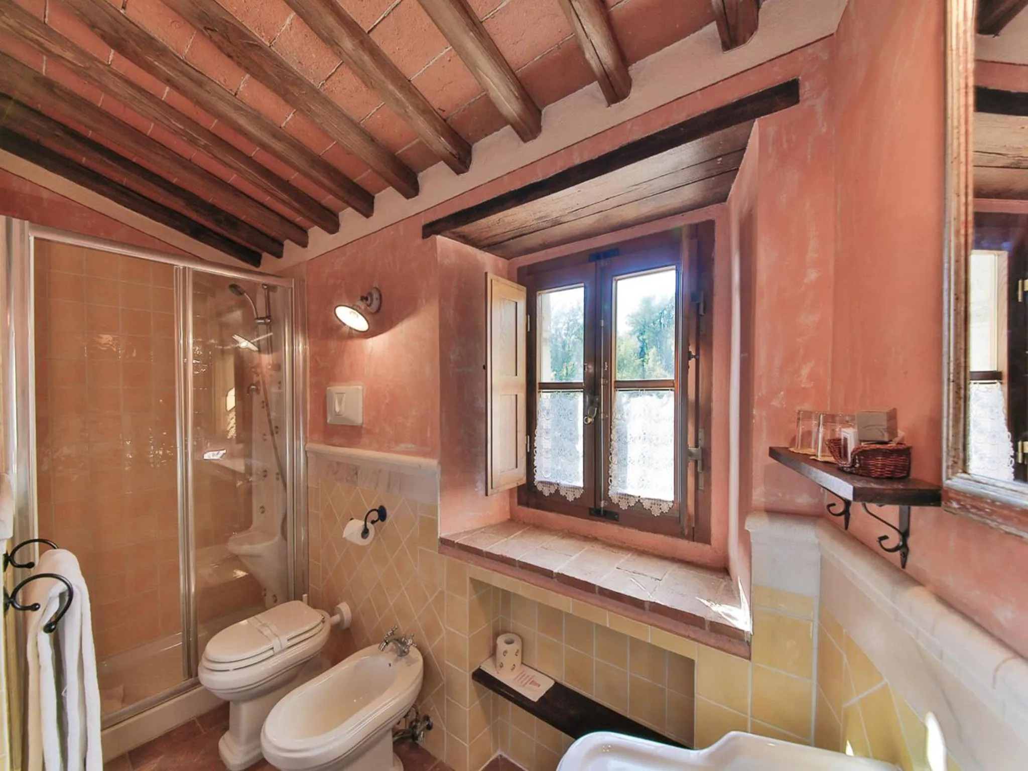 Bathroom in Hotel Le Pozze Di Lecchi