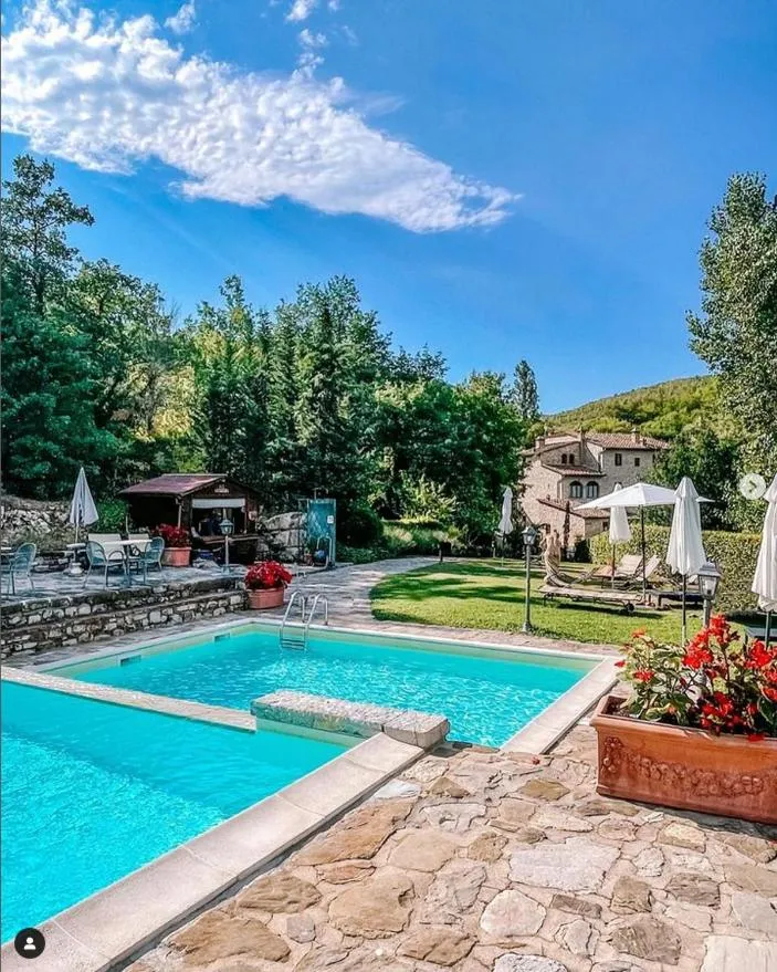 Swimming pool in Hotel Le Pozze Di Lecchi