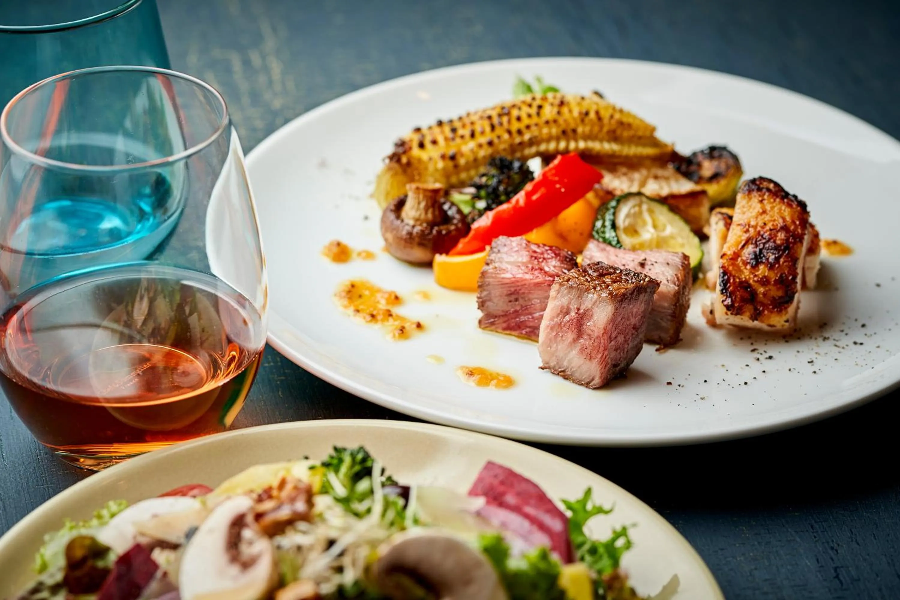 Restaurant/places to eat in il azzurri