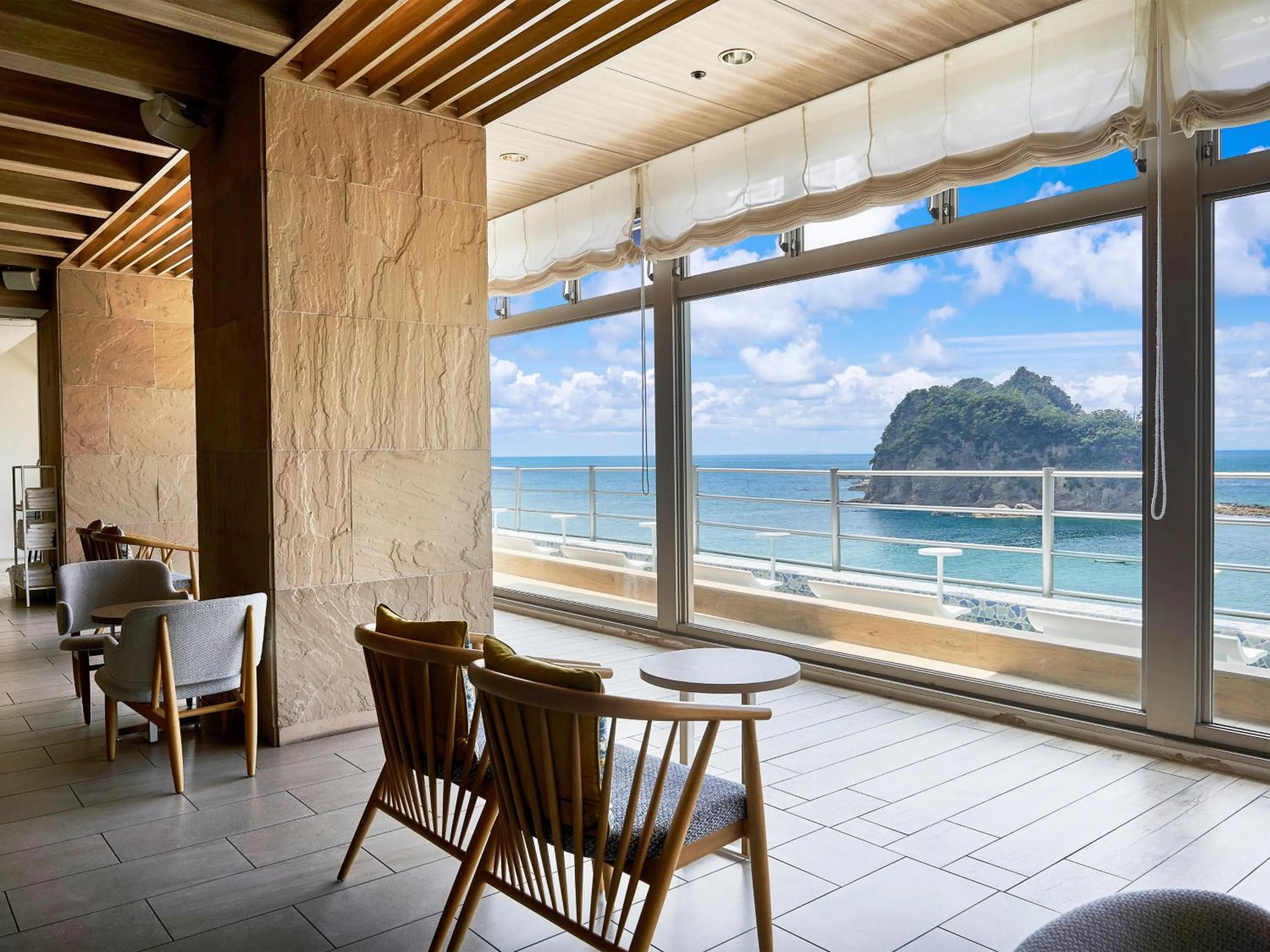 Lounge or bar in il azzurri