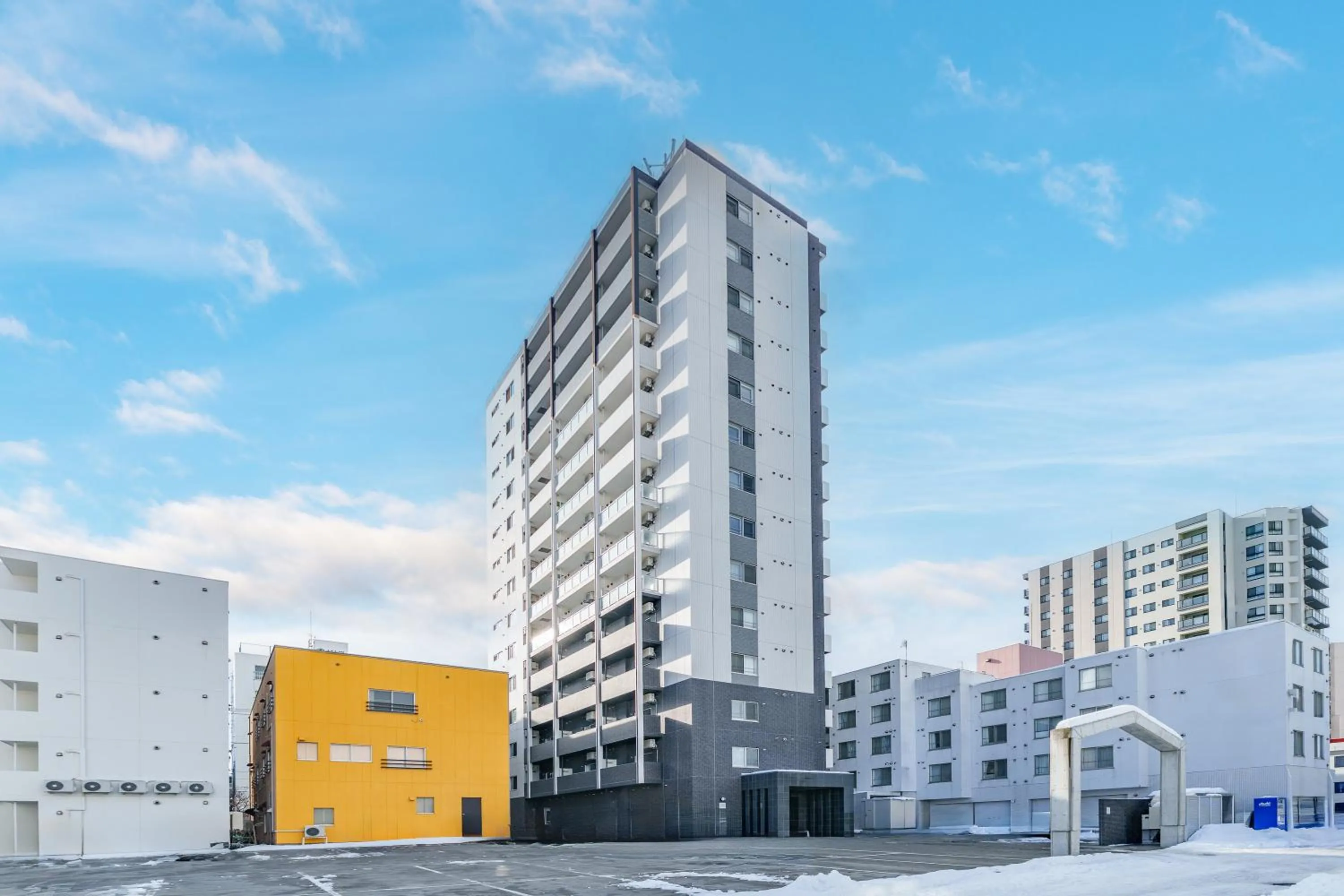 Property building in GRAVITY